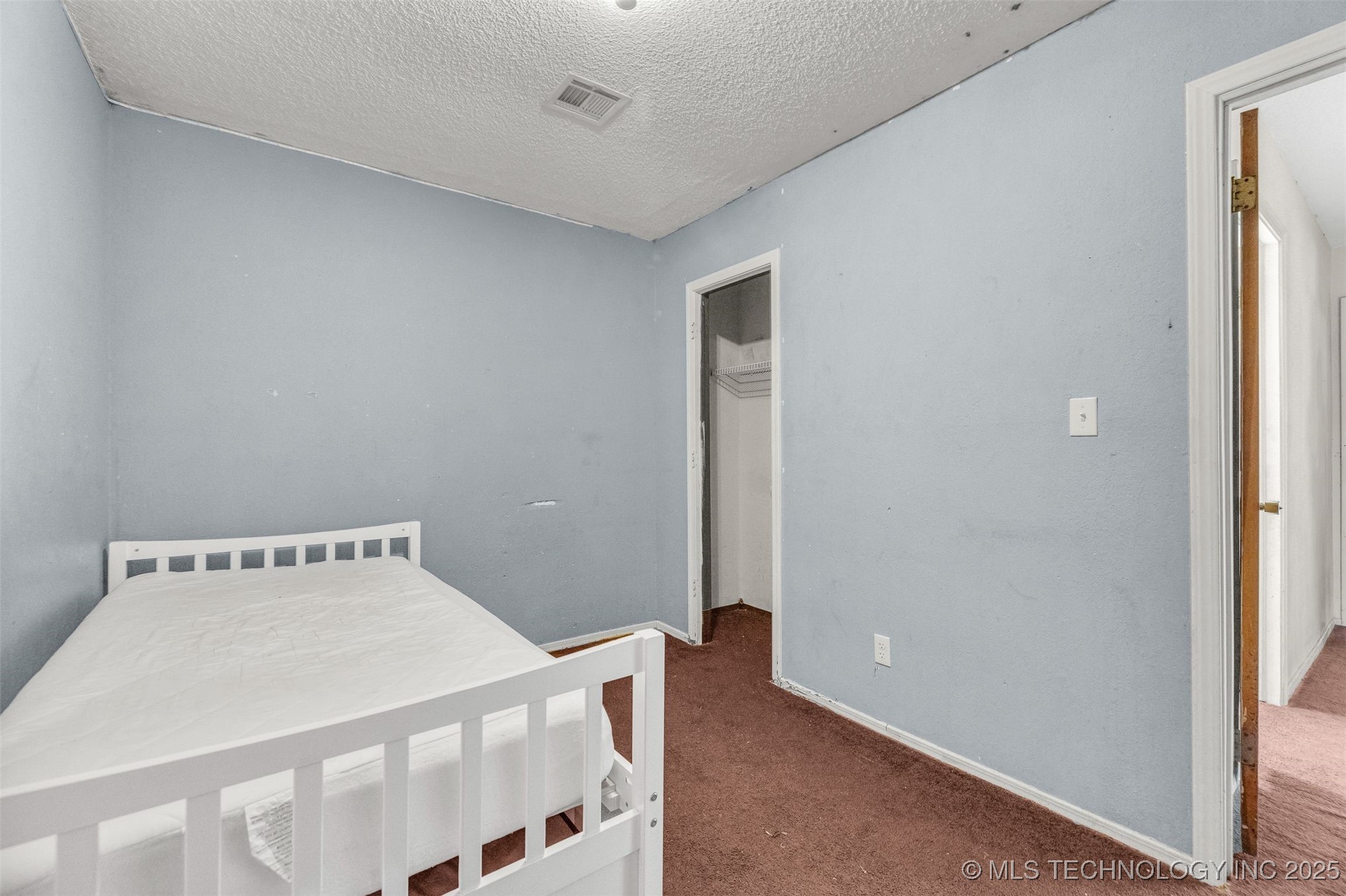 571 W 149th Place Property Photo 17