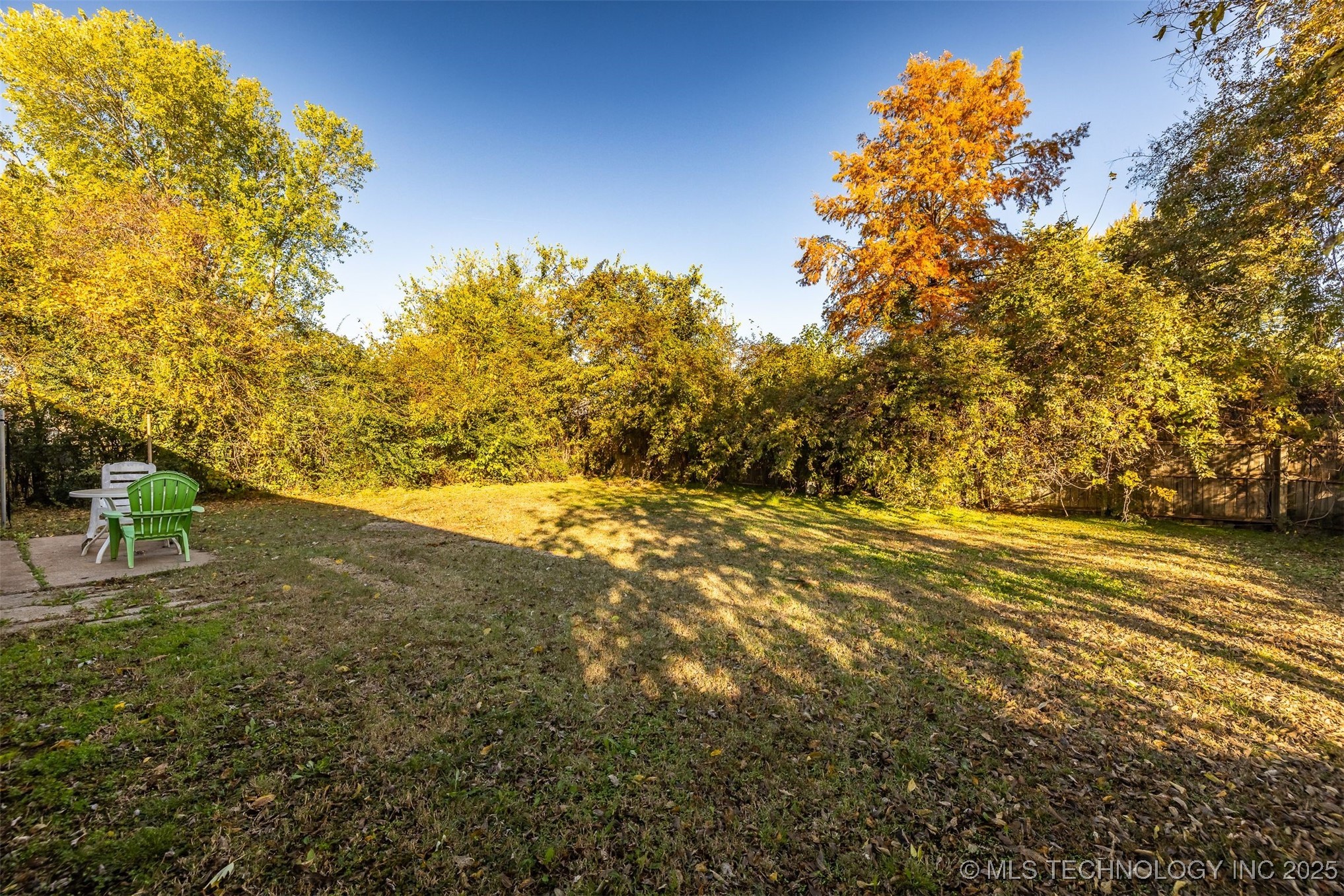 571 W 149th Place Property Photo 23