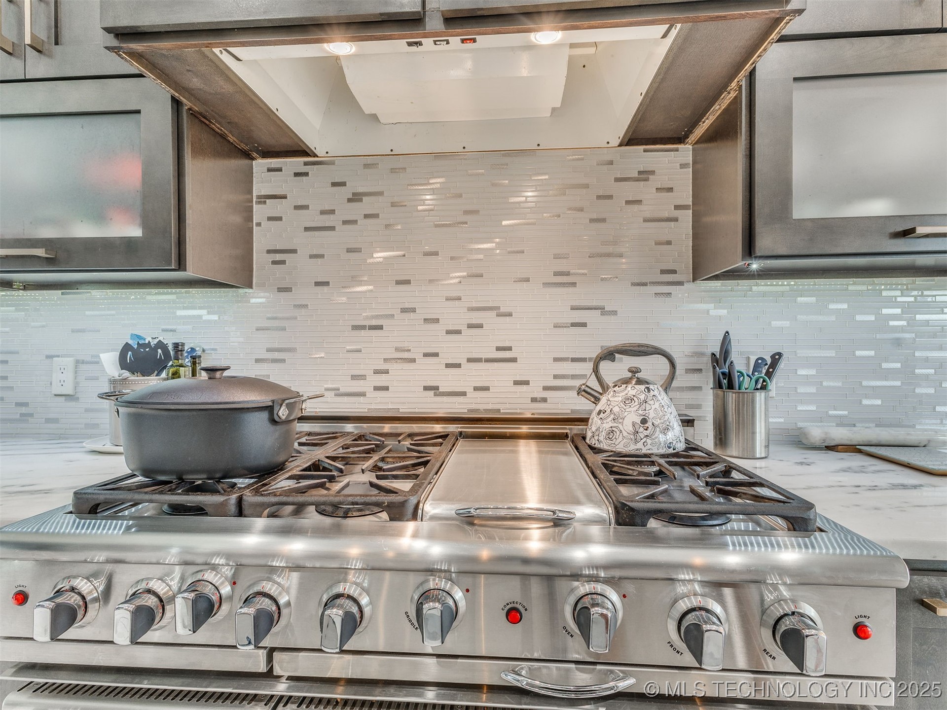 17243 S 21st East Avenue Property Photo 20