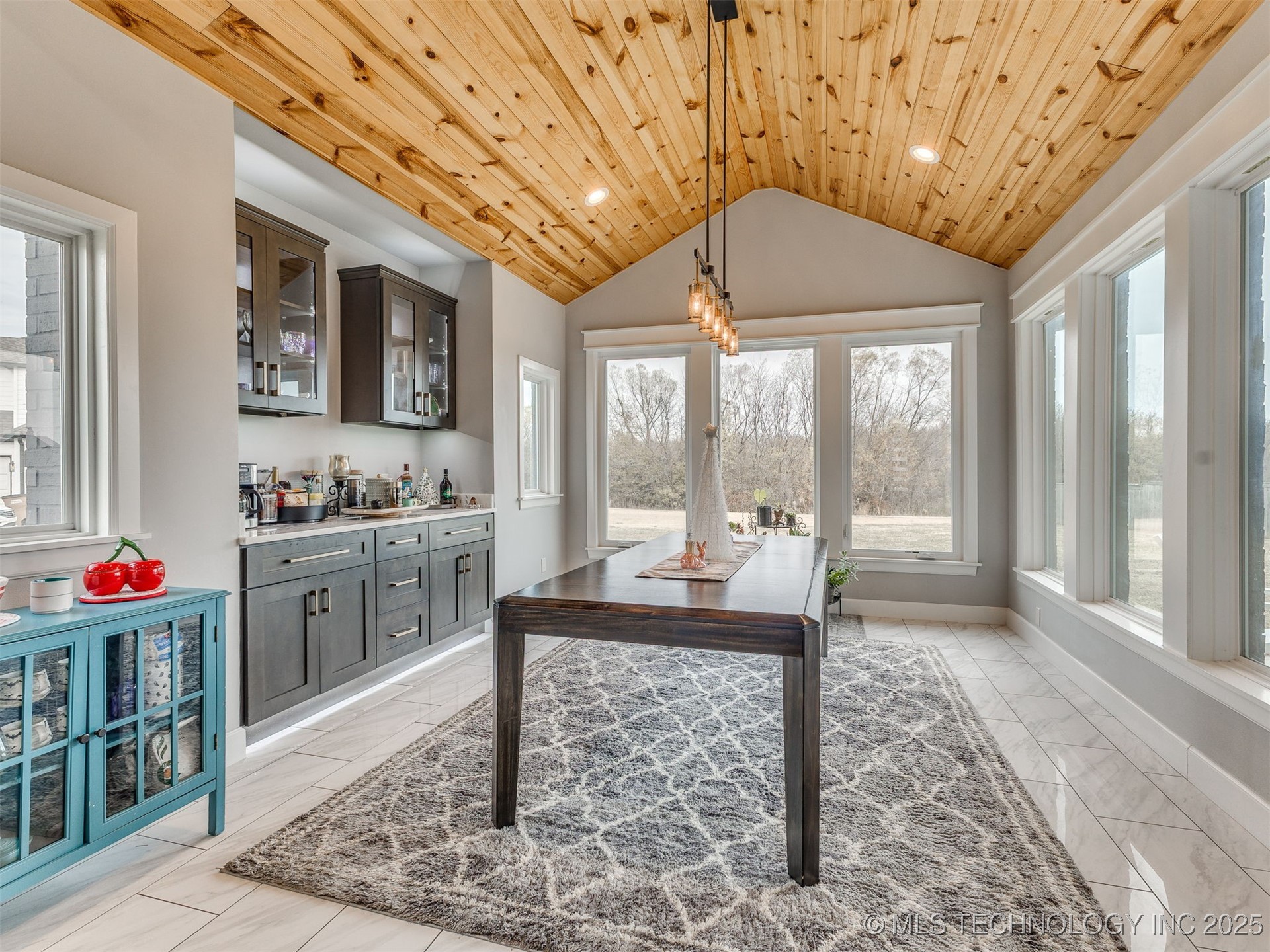 17243 S 21st East Avenue Property Photo 23