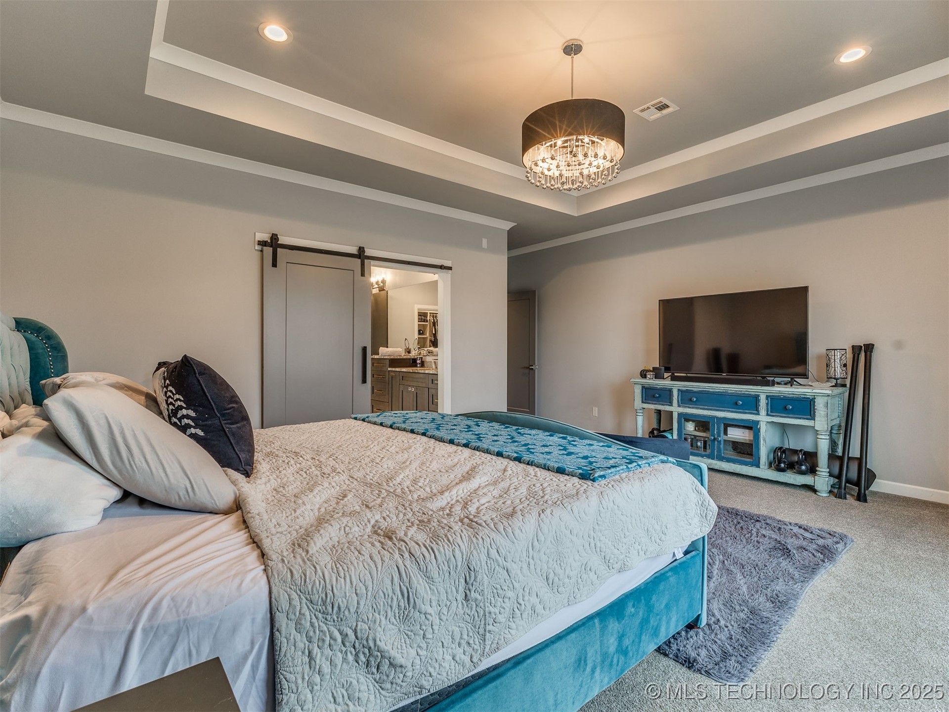 17243 S 21st East Avenue Property Photo 37