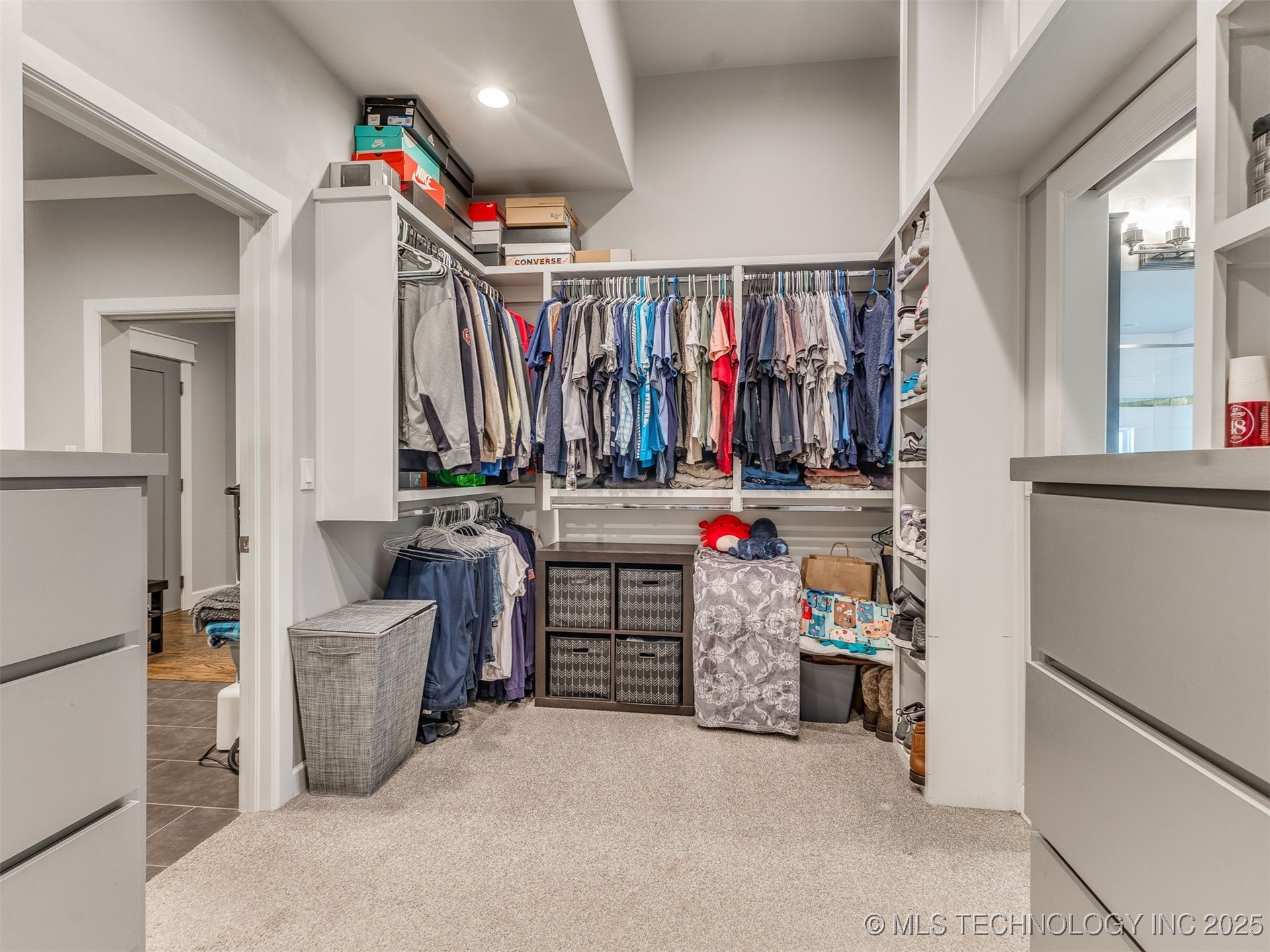 17243 S 21st East Avenue Property Photo 42