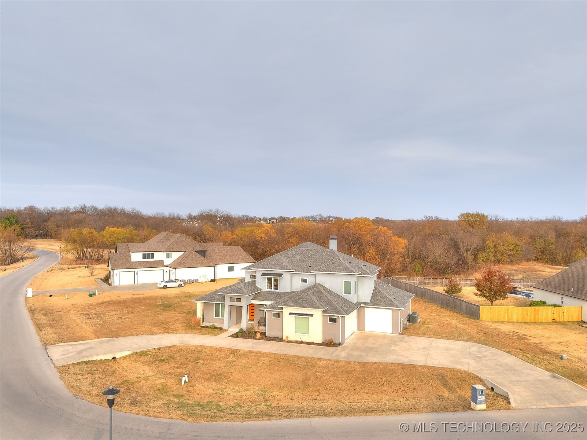 17243 S 21st East Avenue Property Photo 73