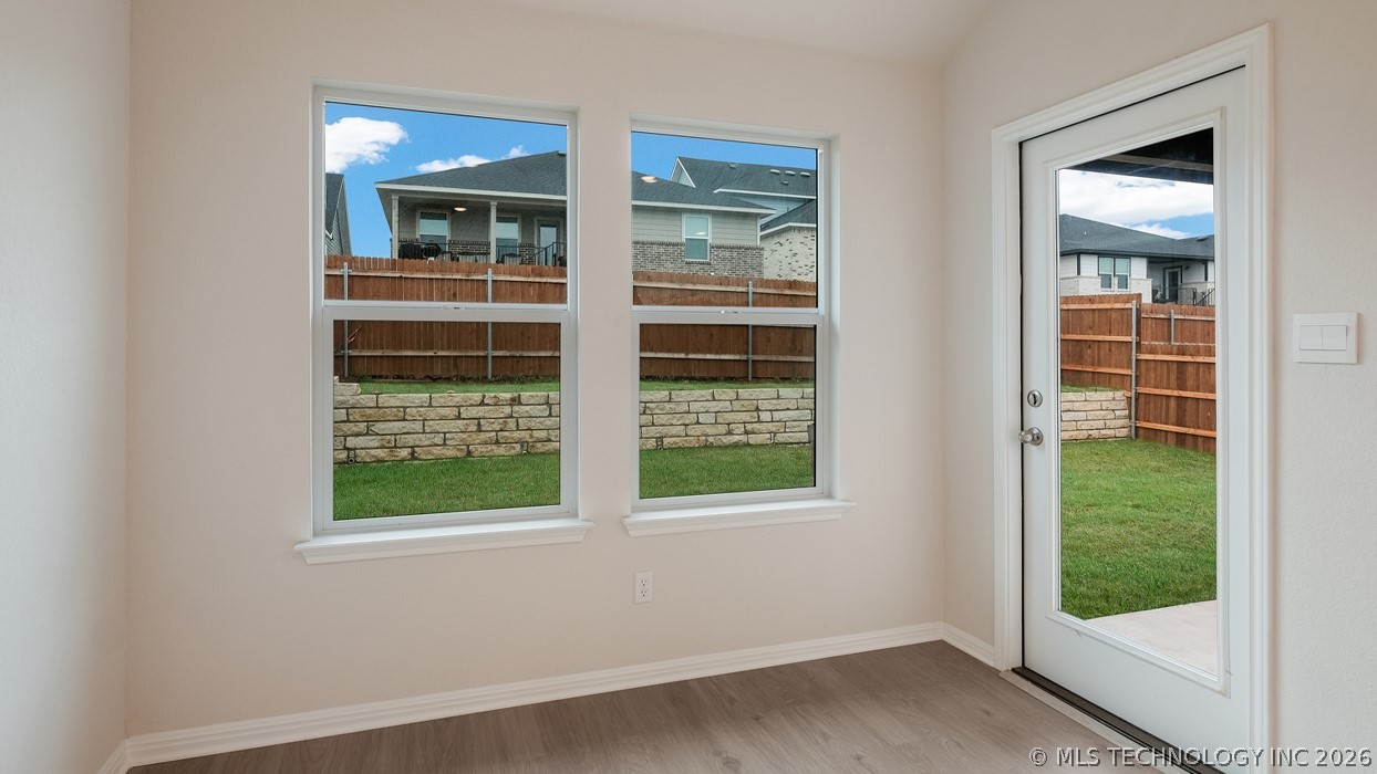 3510 N 35th Court Property Photo 11