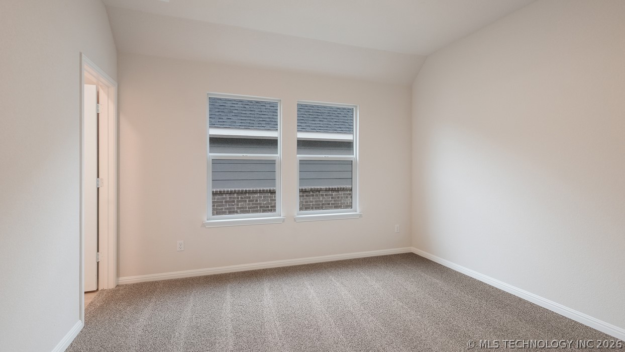 3510 N 35th Court Property Photo 13