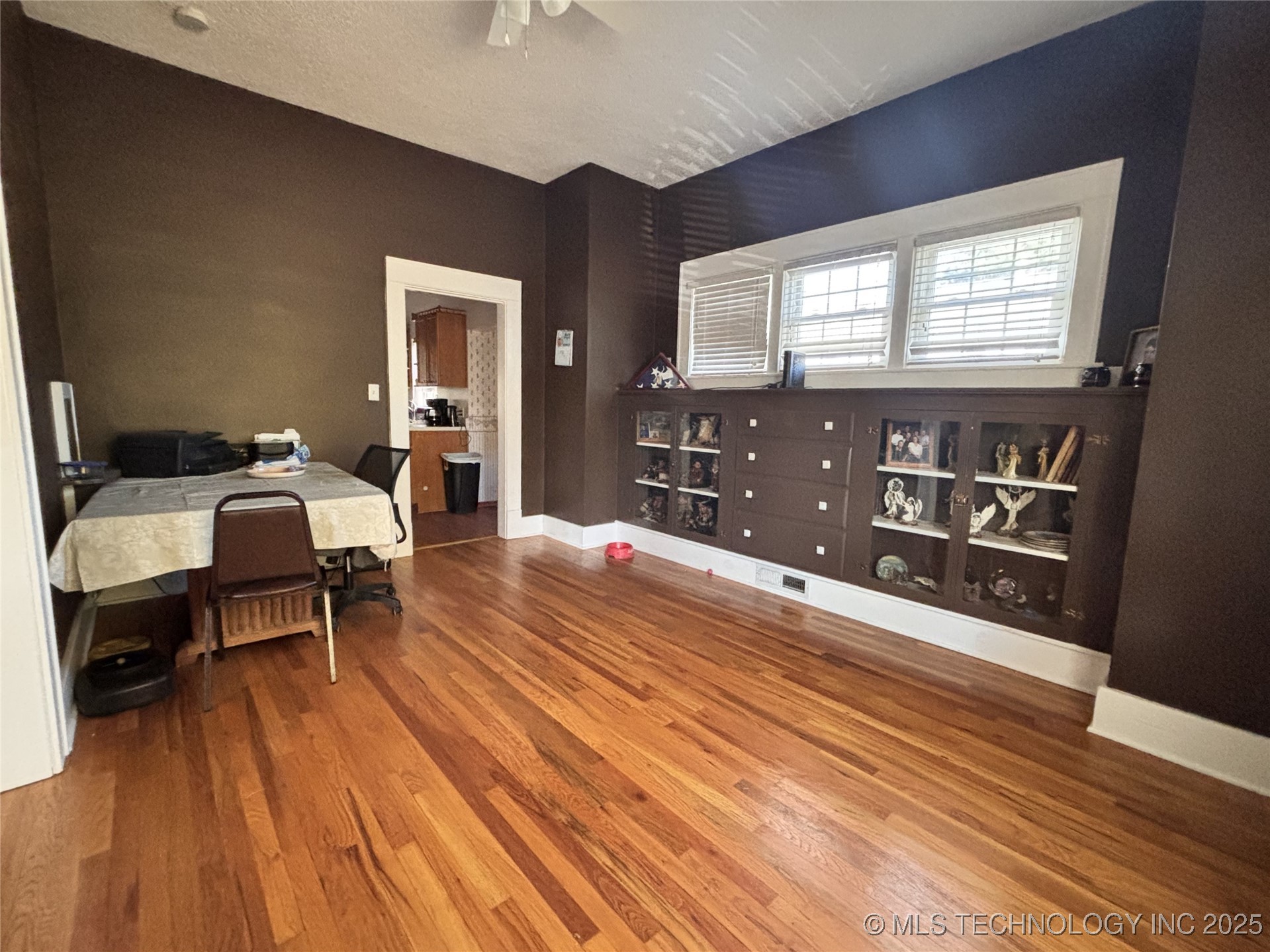 404 S 9th Street Property Photo 5