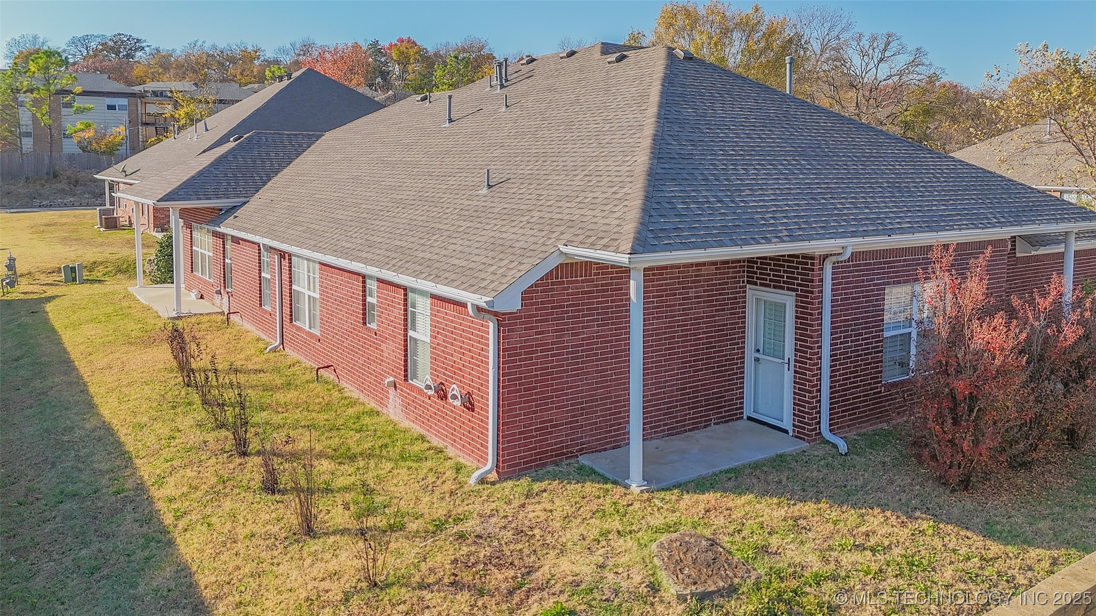 1205 Legacy Drive Property Photo 36