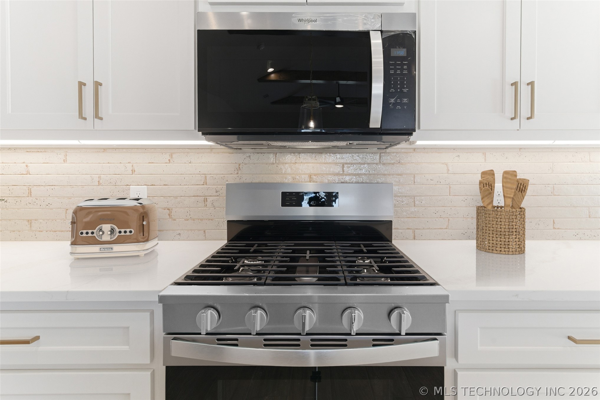 16272 S 90 Avenue E Property Photo 15