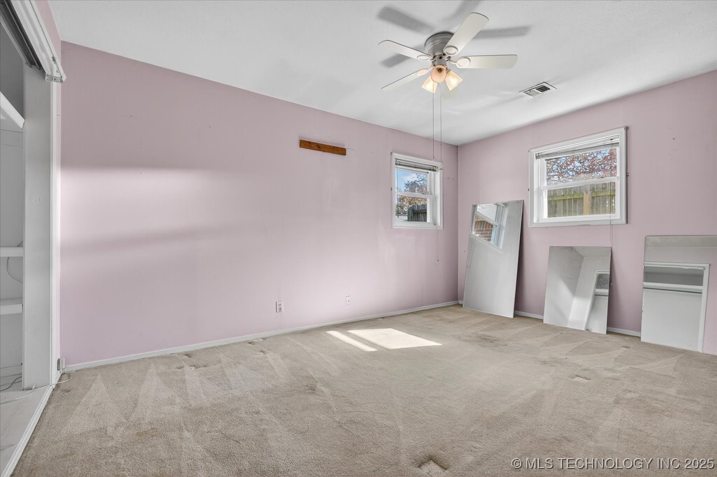 241 Ne Myers Avenue Property Photo 18