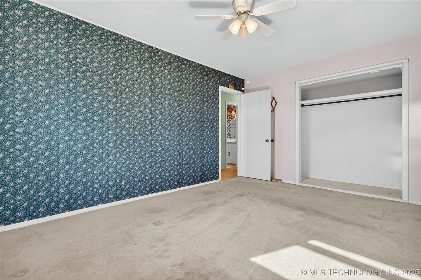 241 Ne Myers Avenue Property Photo 19