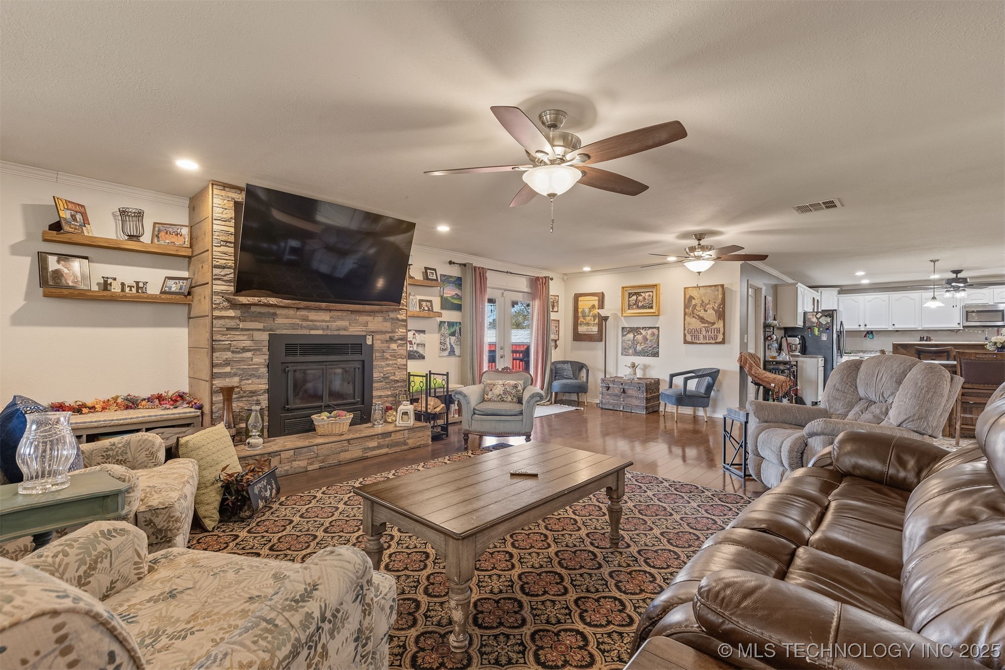 15391 S 413th East Avenue Property Photo 6