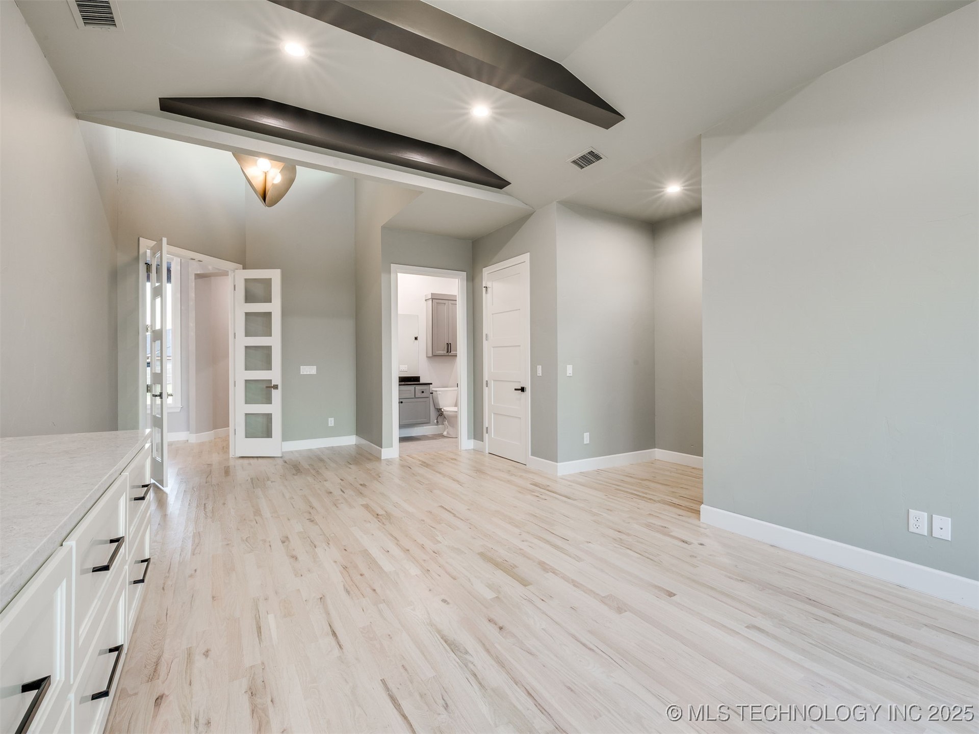 5908 E 126th Street S Property Photo 15