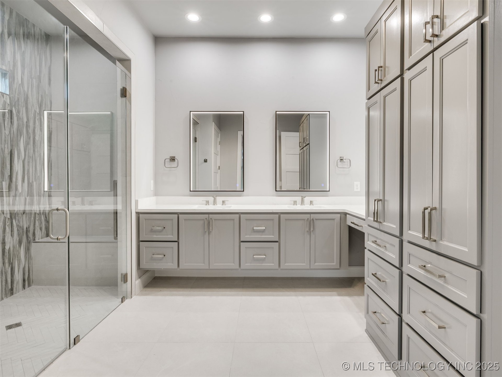 5908 E 126th Street S Property Photo 22