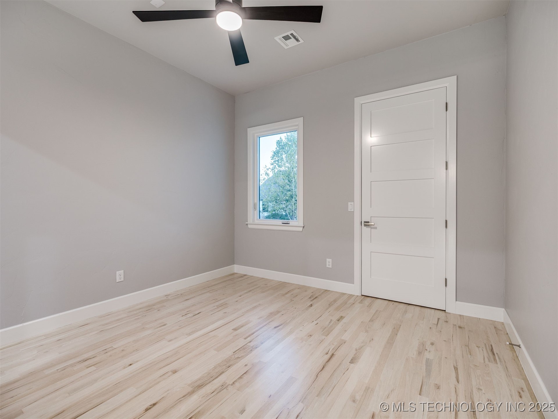 5908 E 126th Street S Property Photo 56