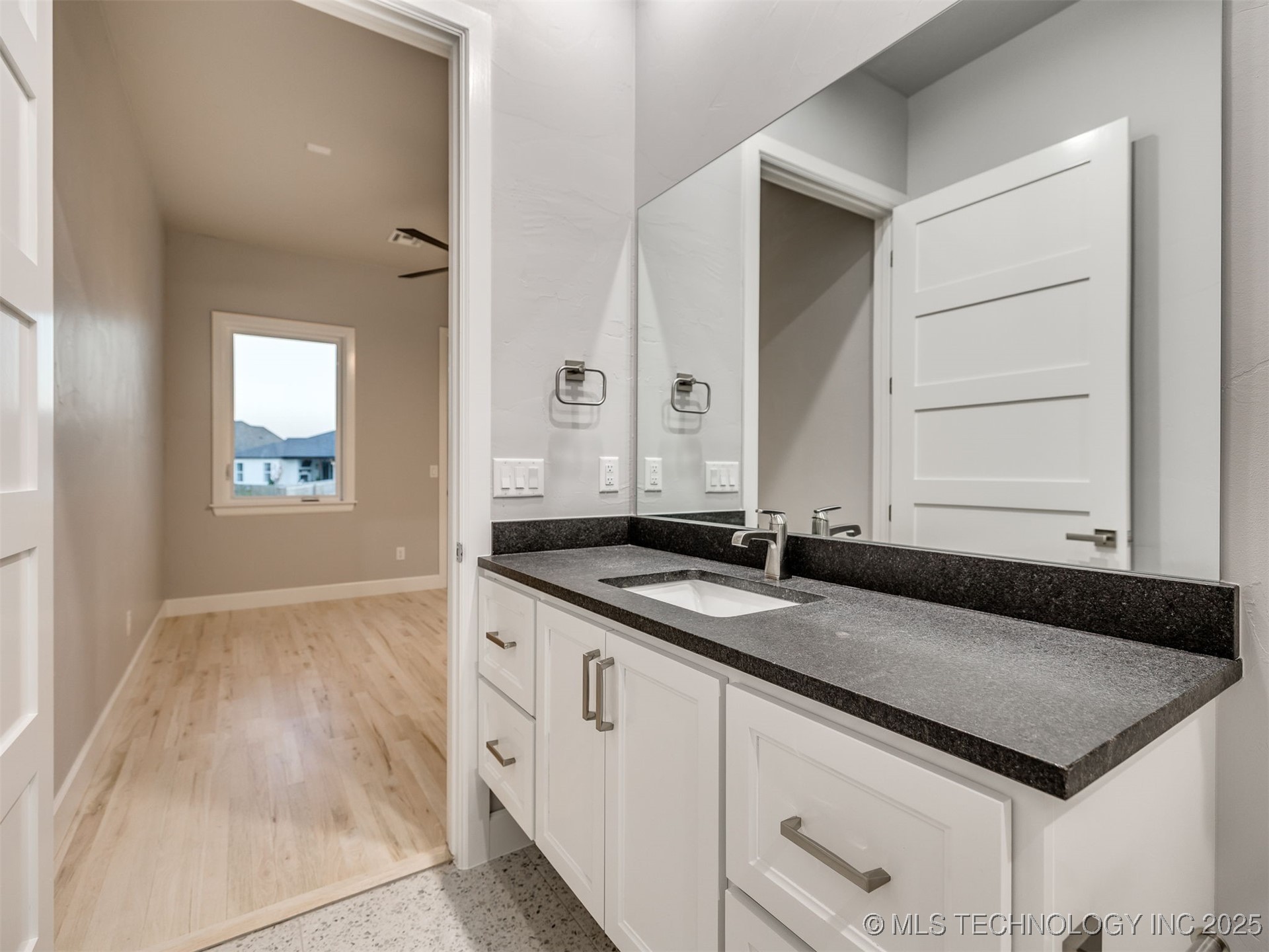 5908 E 126th Street S Property Photo 59