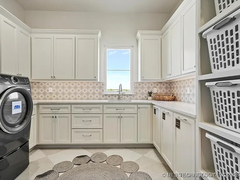 15419 S 27th East Avenue Property Photo 28