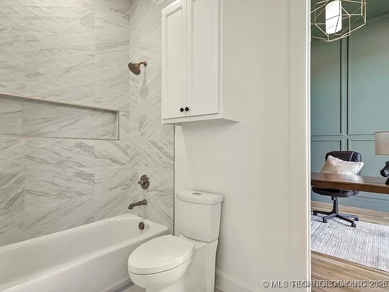 15419 S 27th East Avenue Property Photo 30