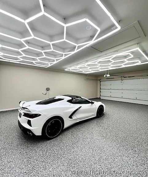 15419 S 27th East Avenue Property Photo 43