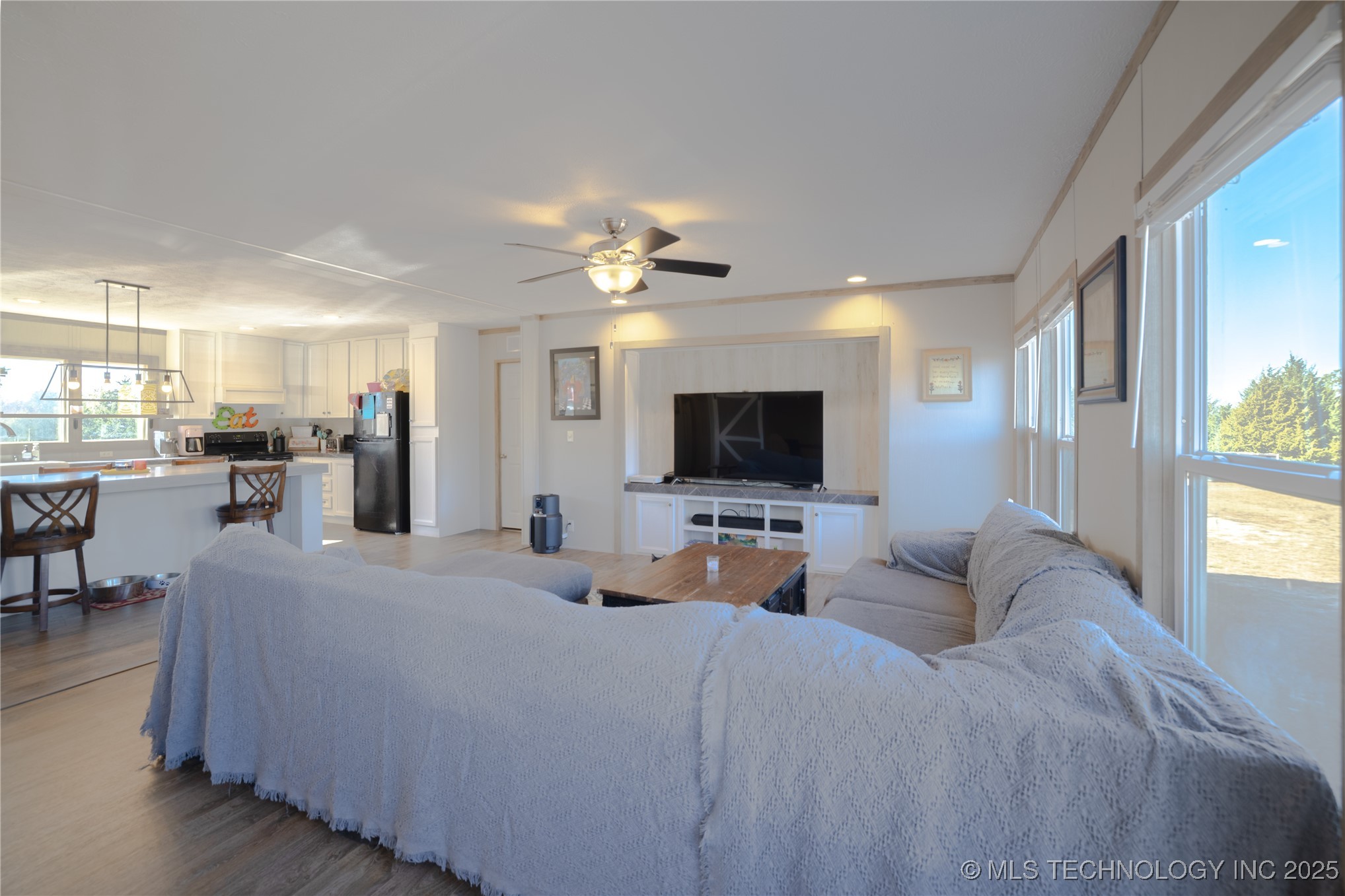 35068 Ew 1390 Road Property Photo 3