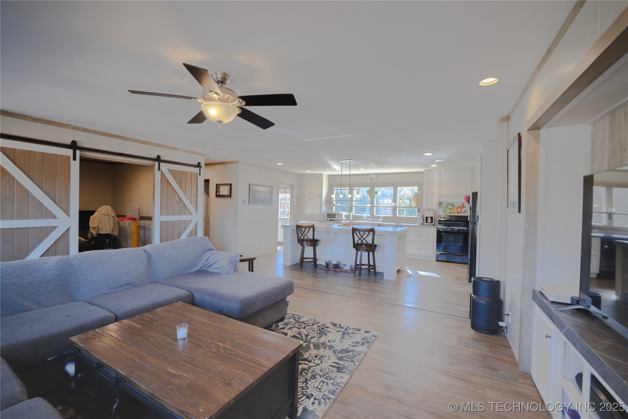 35068 Ew 1390 Road Property Photo 5