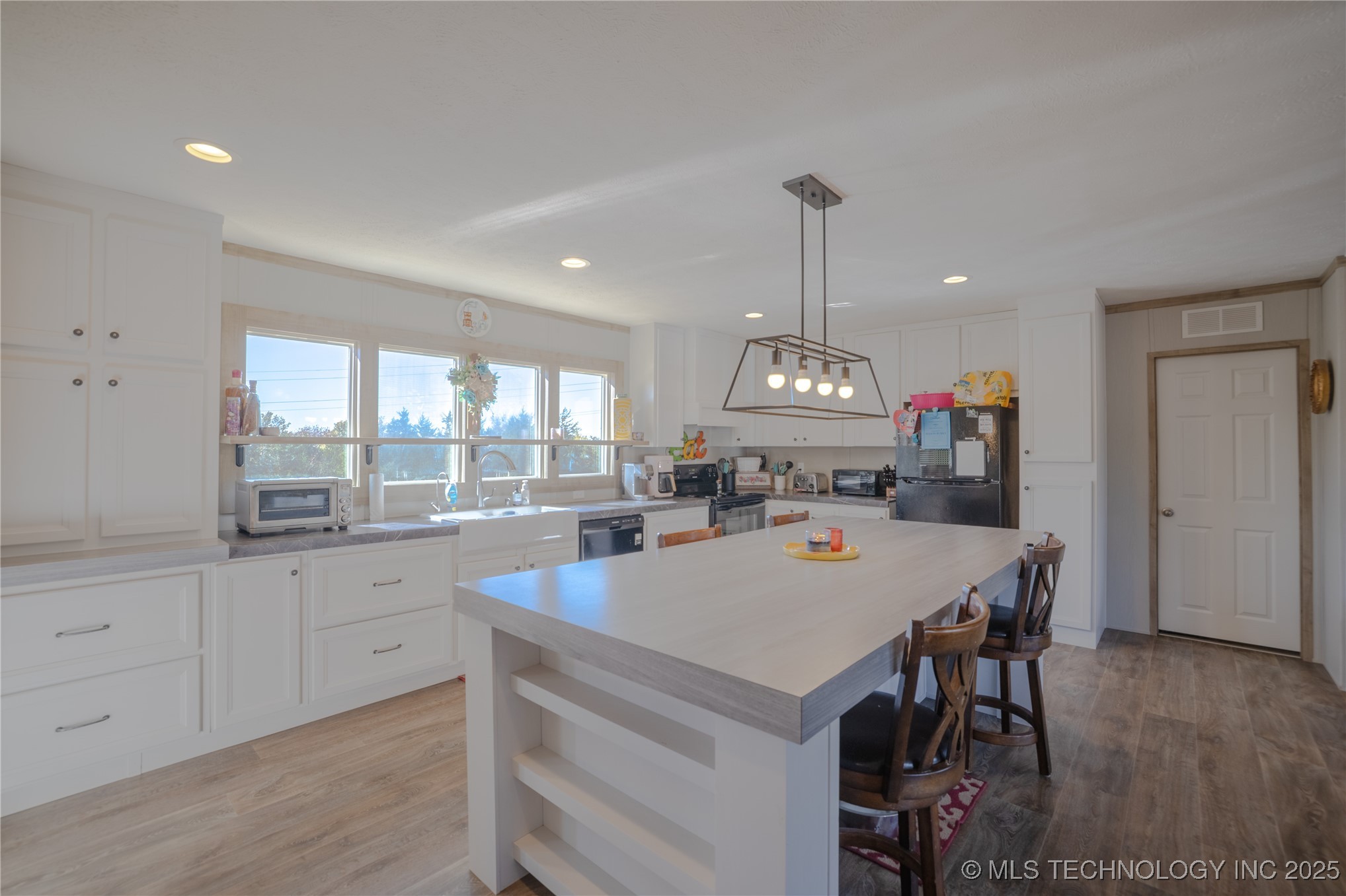 35068 Ew 1390 Road Property Photo 6