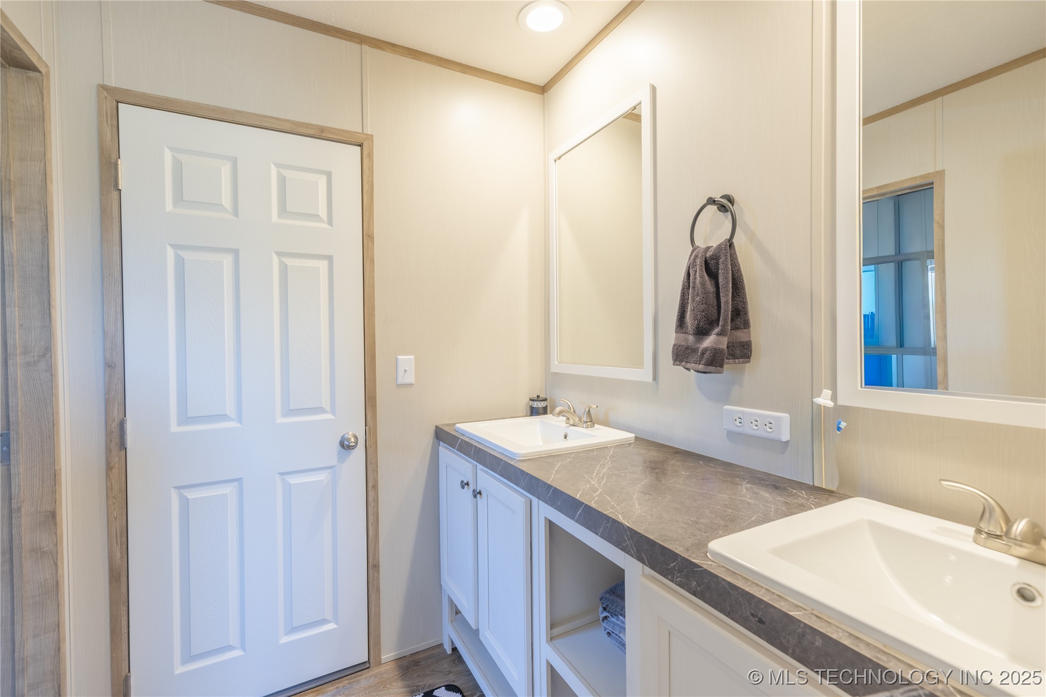 35068 Ew 1390 Road Property Photo 35