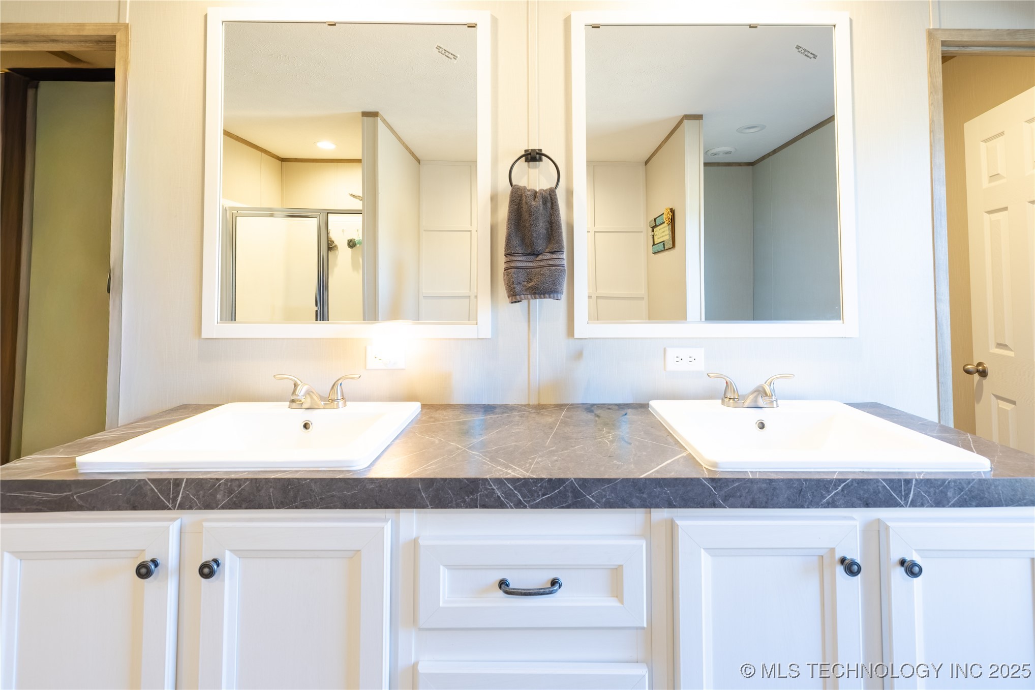 35068 Ew 1390 Road Property Photo 45