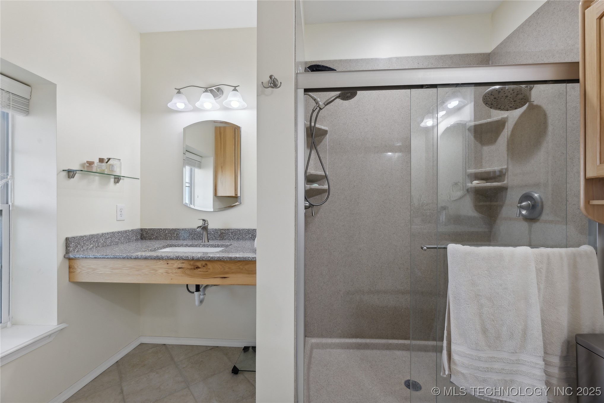 16550 S Elwood Avenue Property Photo 14