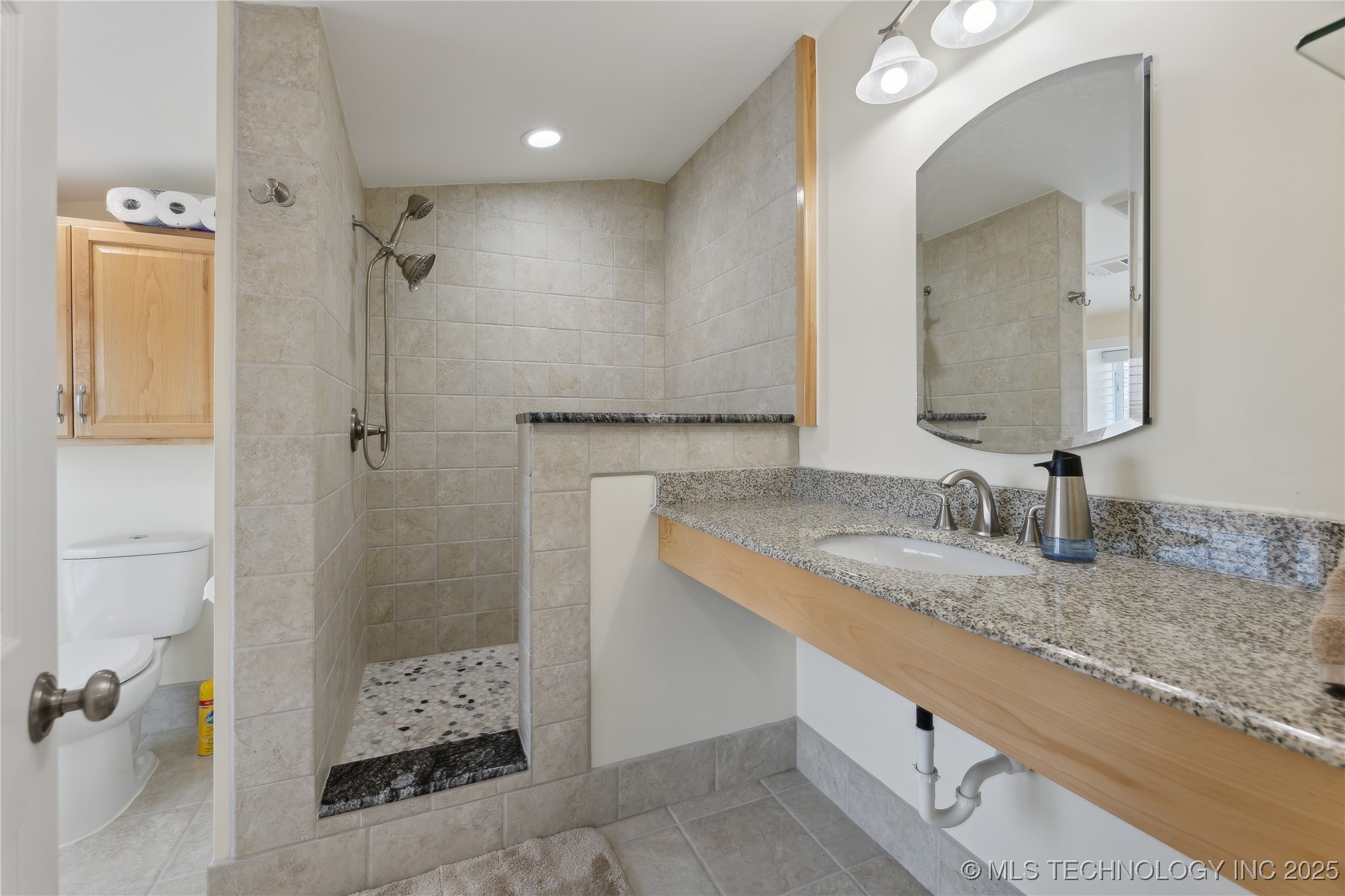 16550 S Elwood Avenue Property Photo 19