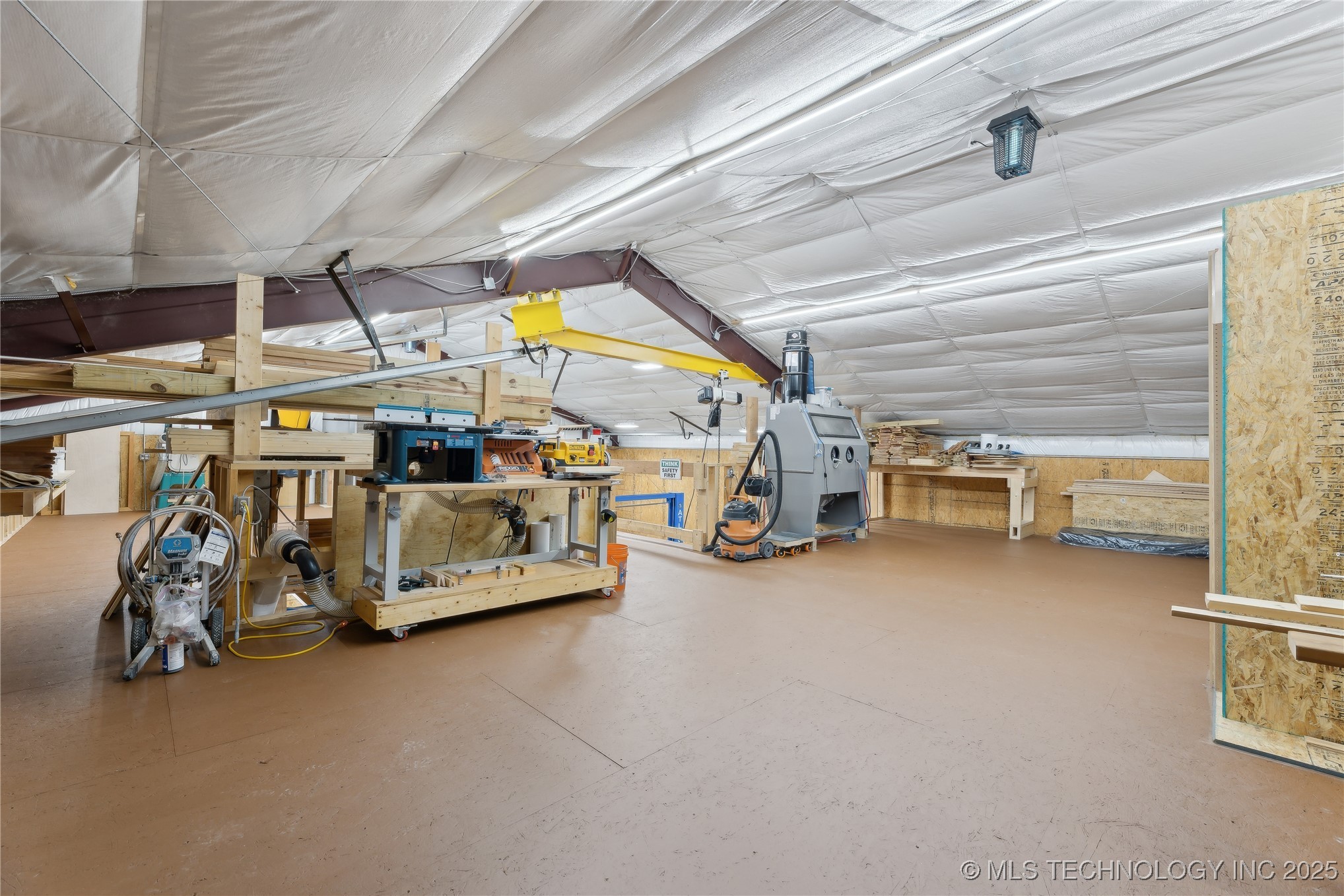 16550 S Elwood Avenue Property Photo 27