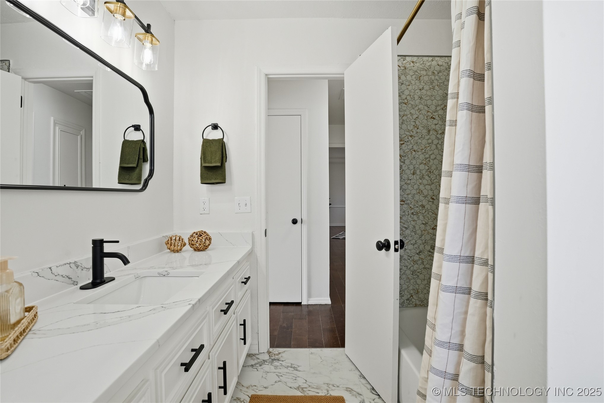 9615 E 27th Street Property Photo 31