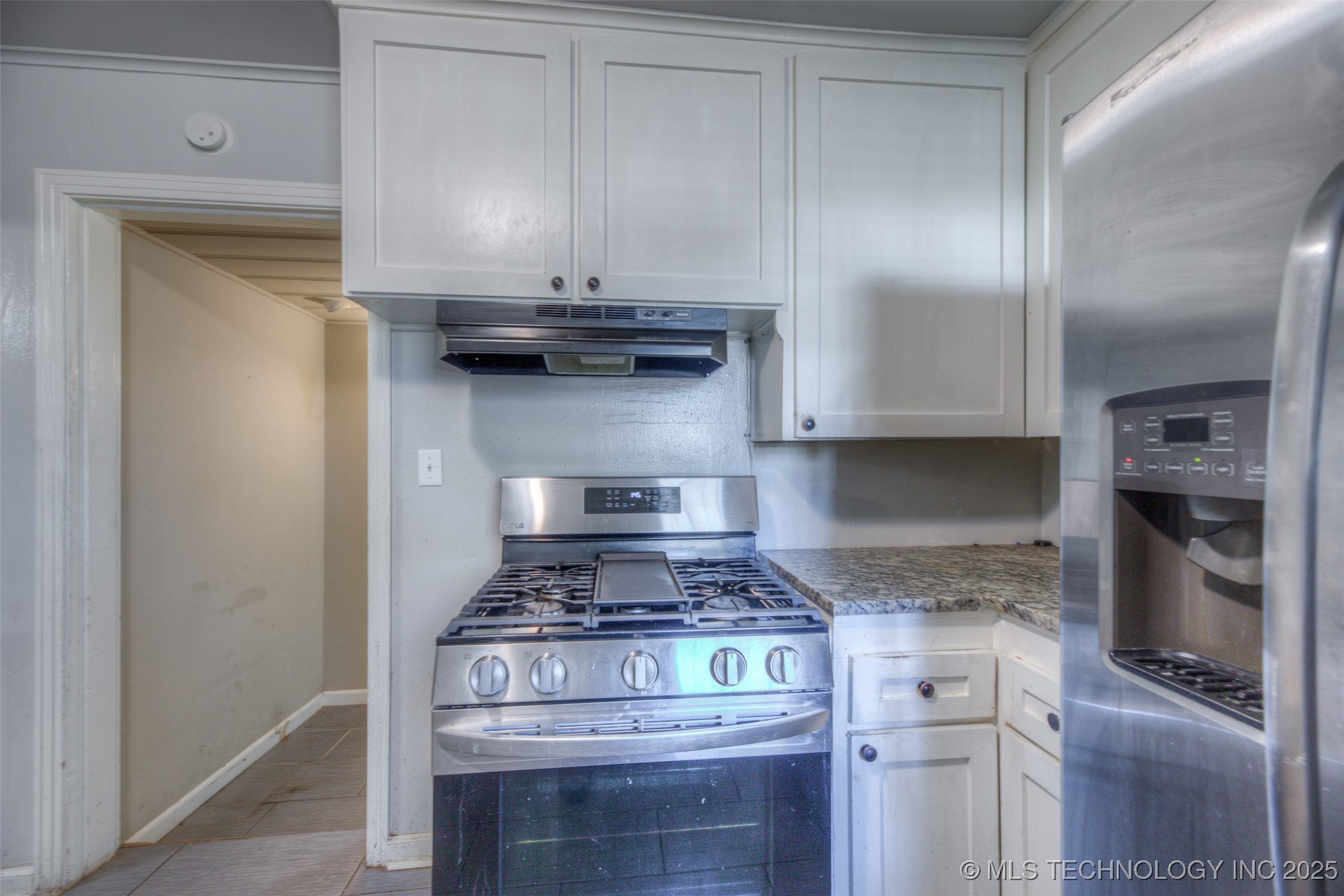 5922 E 4th Terrace Street Property Photo 10