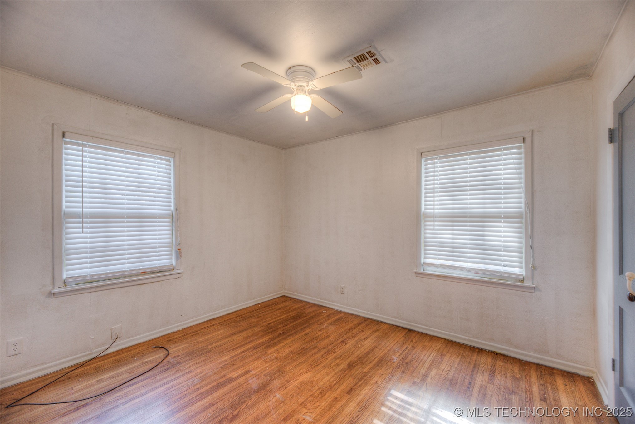 5922 E 4th Terrace Street Property Photo 17