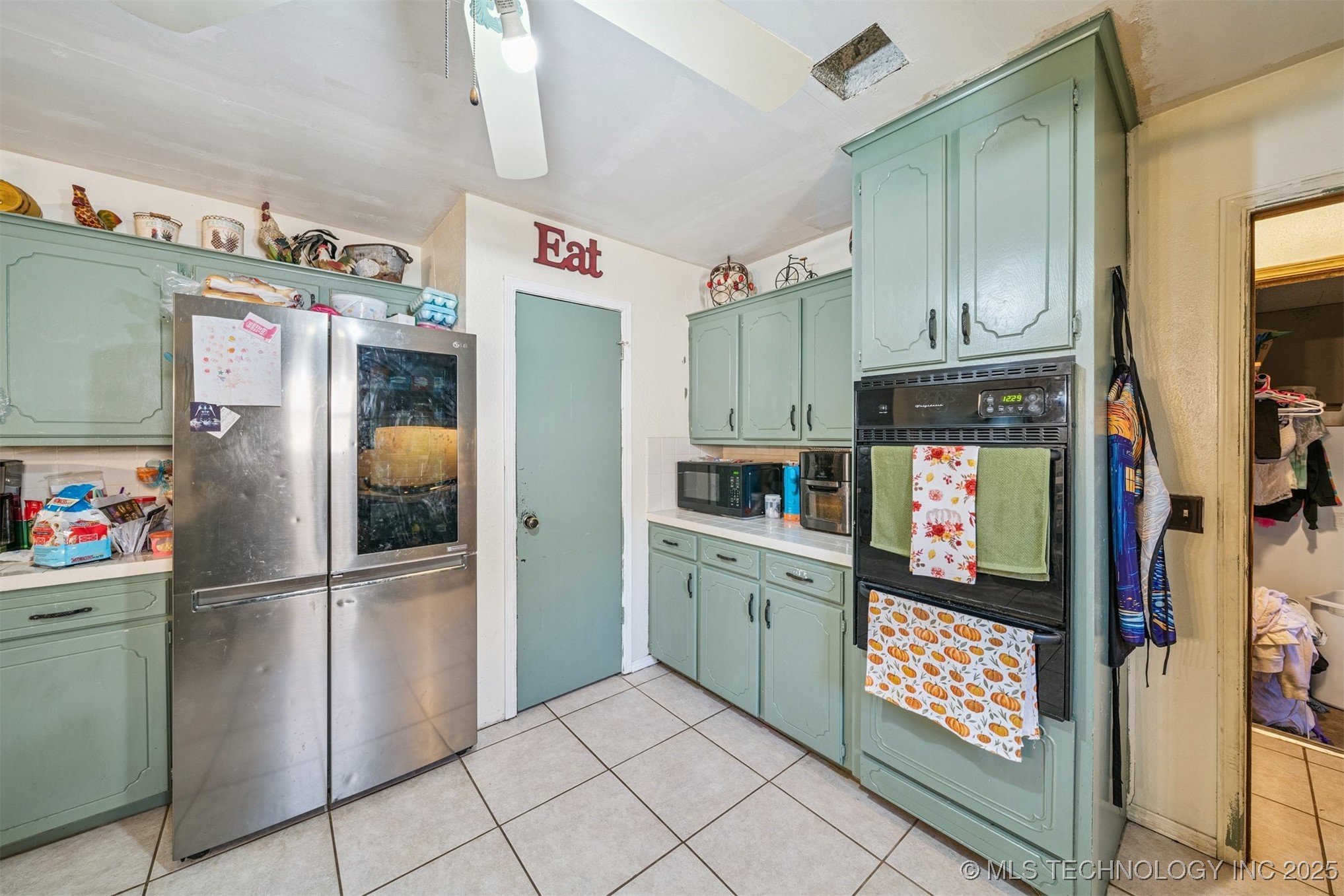 2702 S 27th Street Property Photo 9