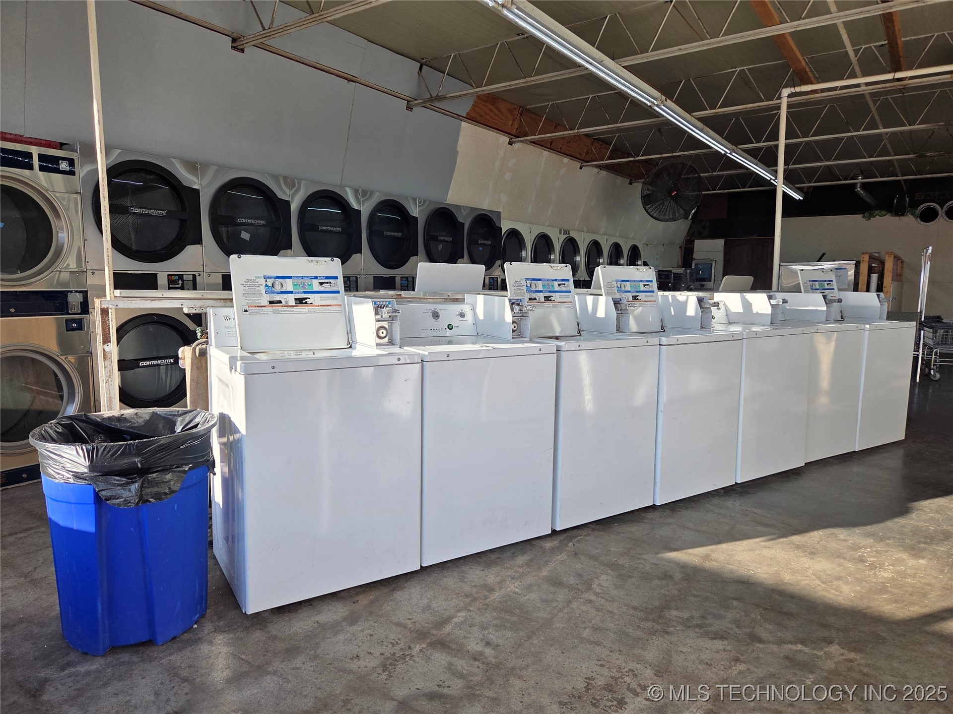 70912 Hwy 59 Property Photo 4