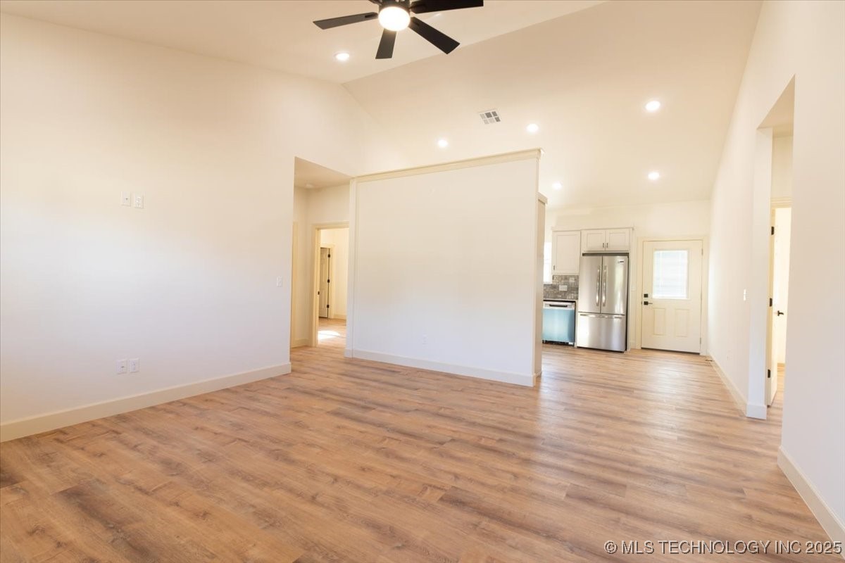 400 Vine Street Property Photo 4