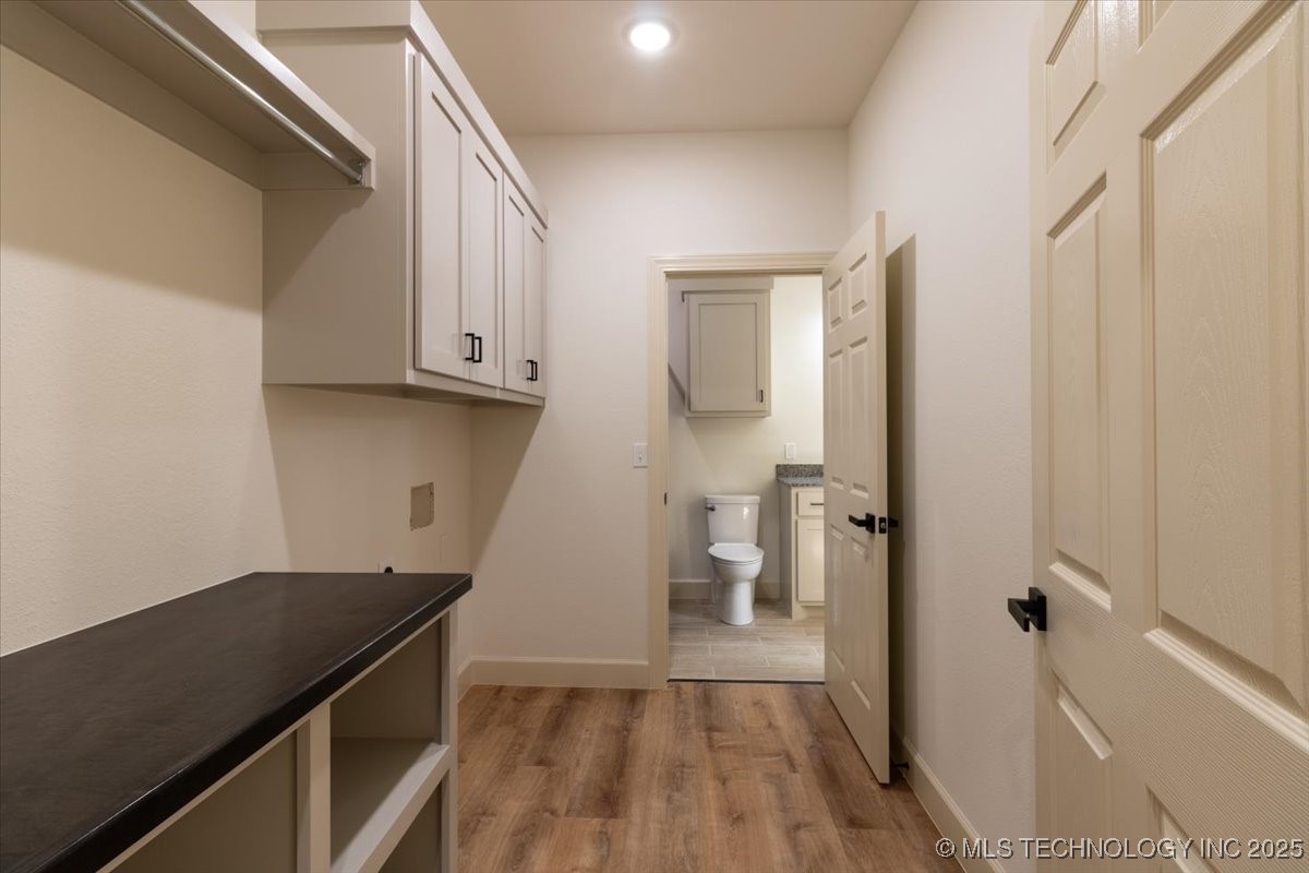 400 Vine Street Property Photo 17