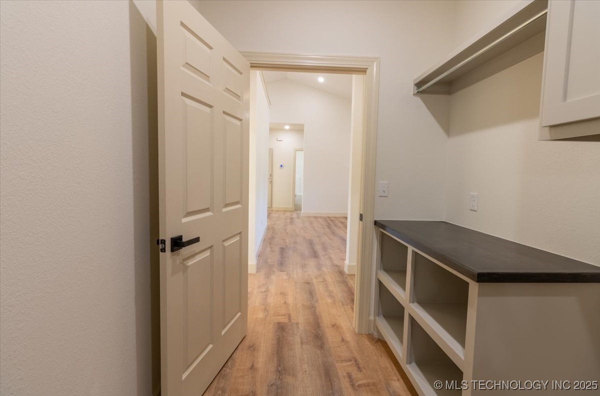 400 Vine Street Property Photo 18