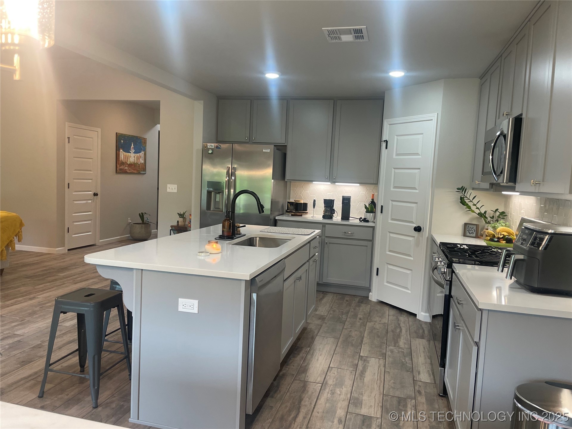 3721 N 39th Street Property Photo 11