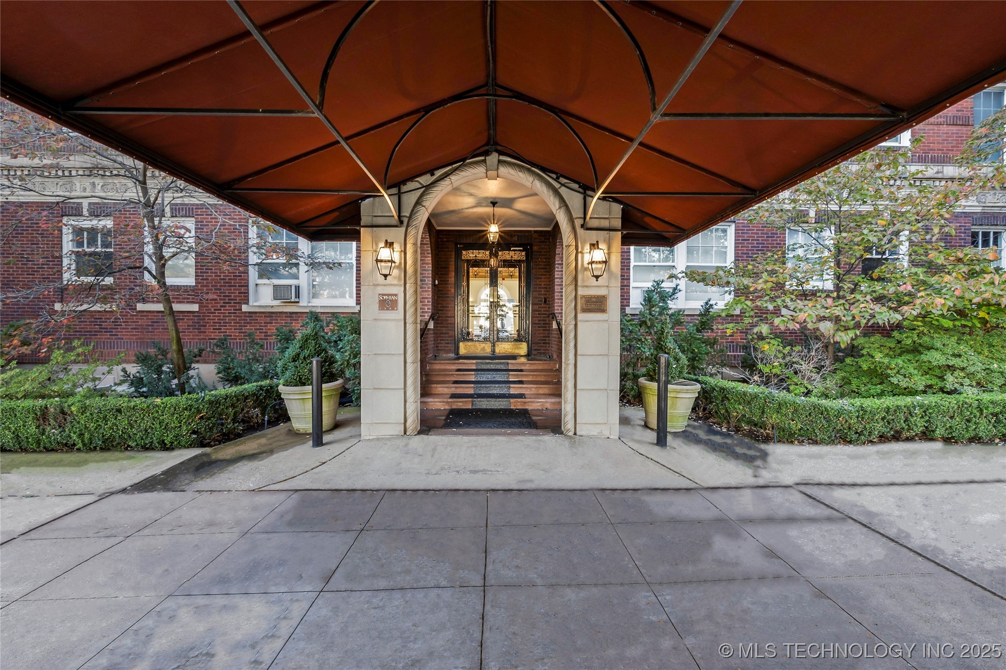 1500 S Frisco Avenue 2d Property Photo 3