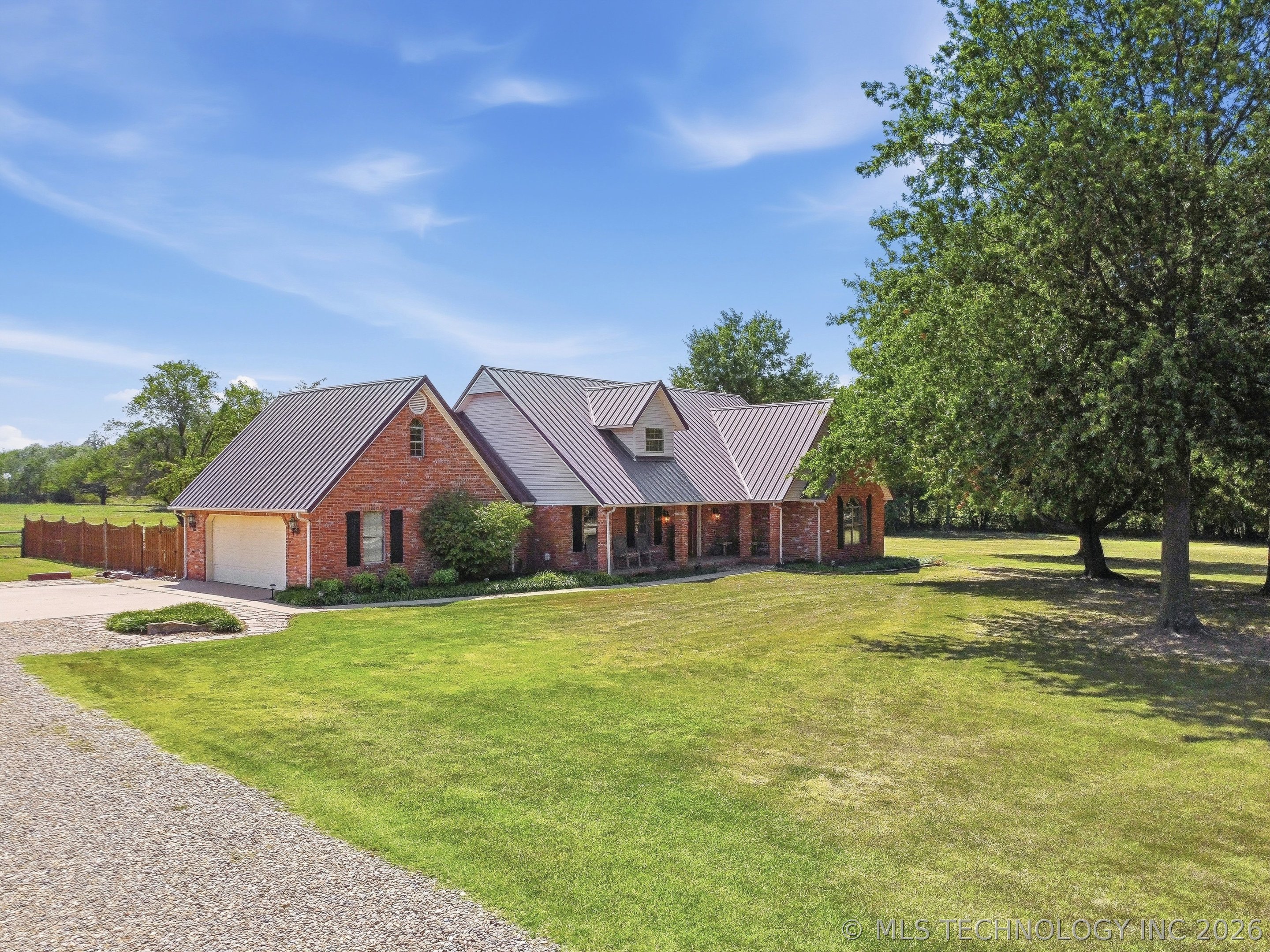 11712 E 121st Street North Property Photo 4