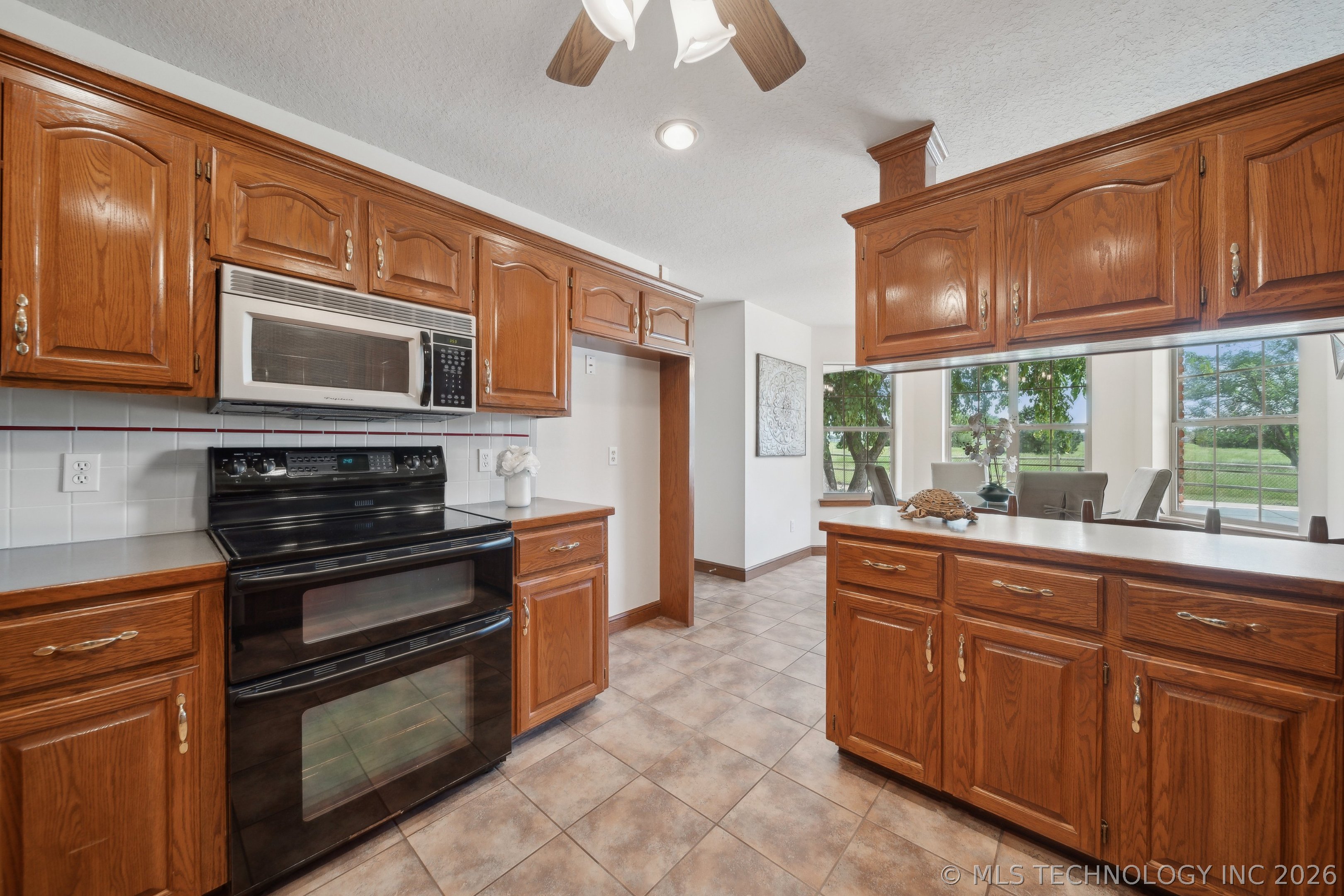 11712 E 121st Street North Property Photo 14