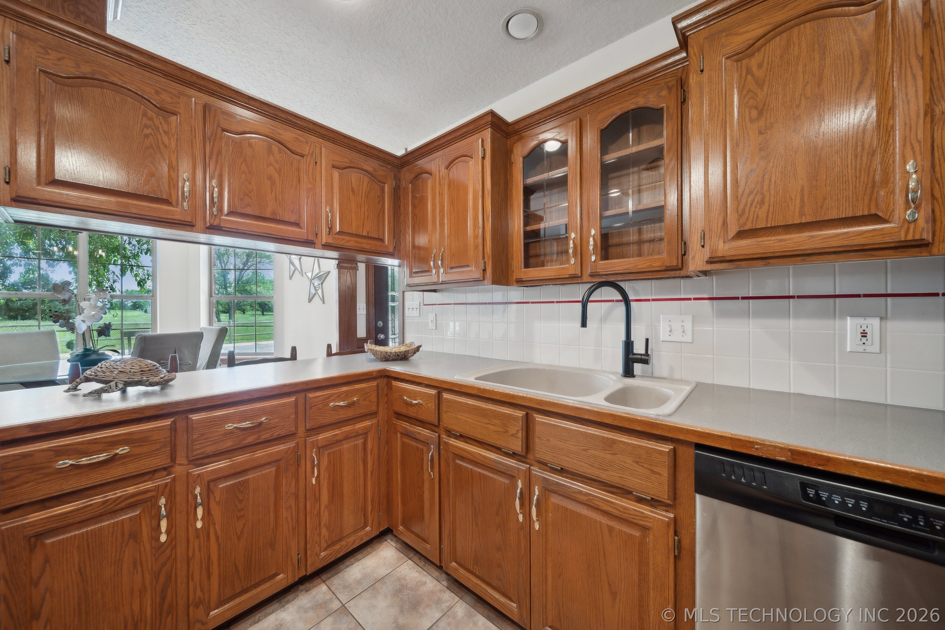 11712 E 121st Street North Property Photo 15