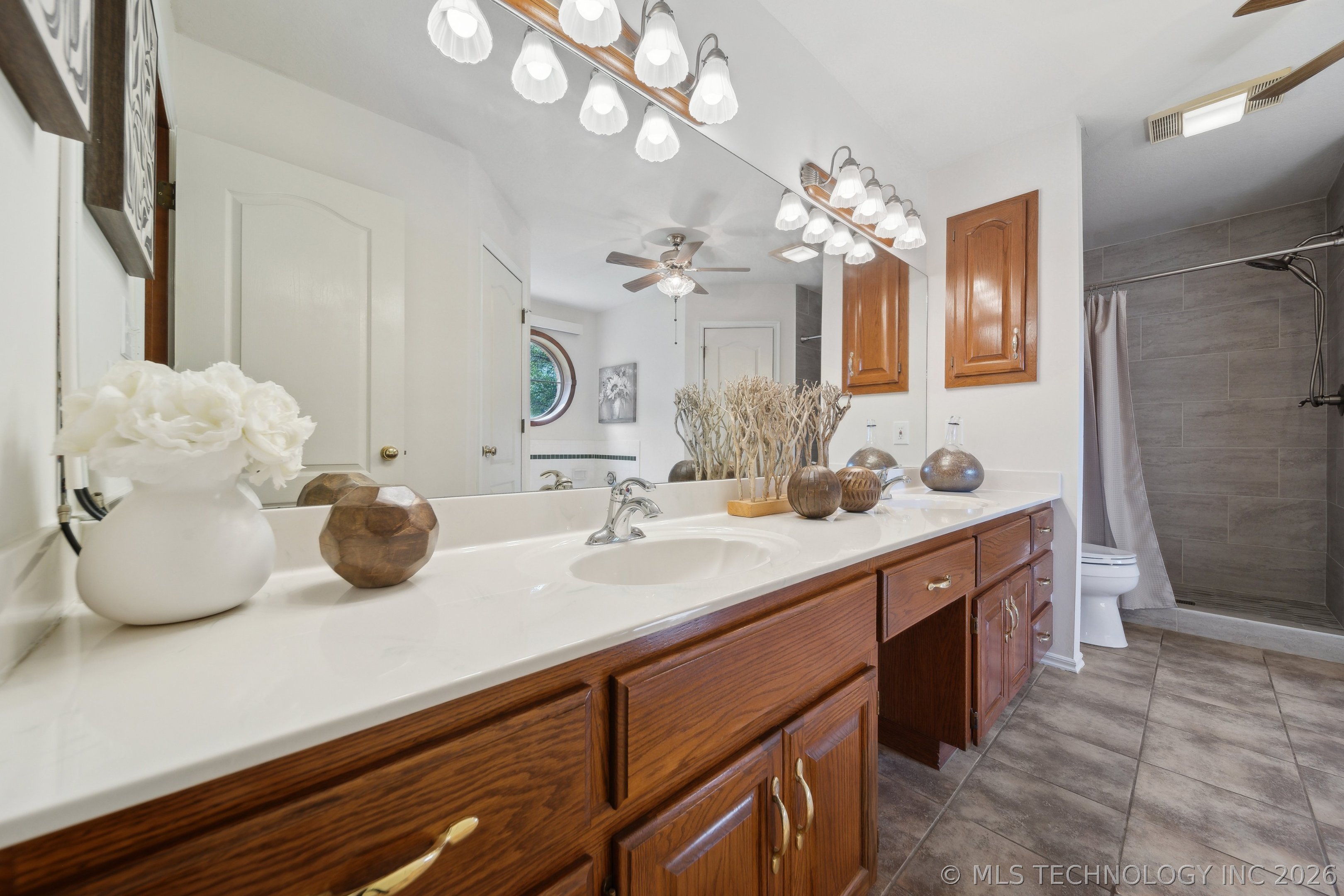 11712 E 121st Street North Property Photo 19