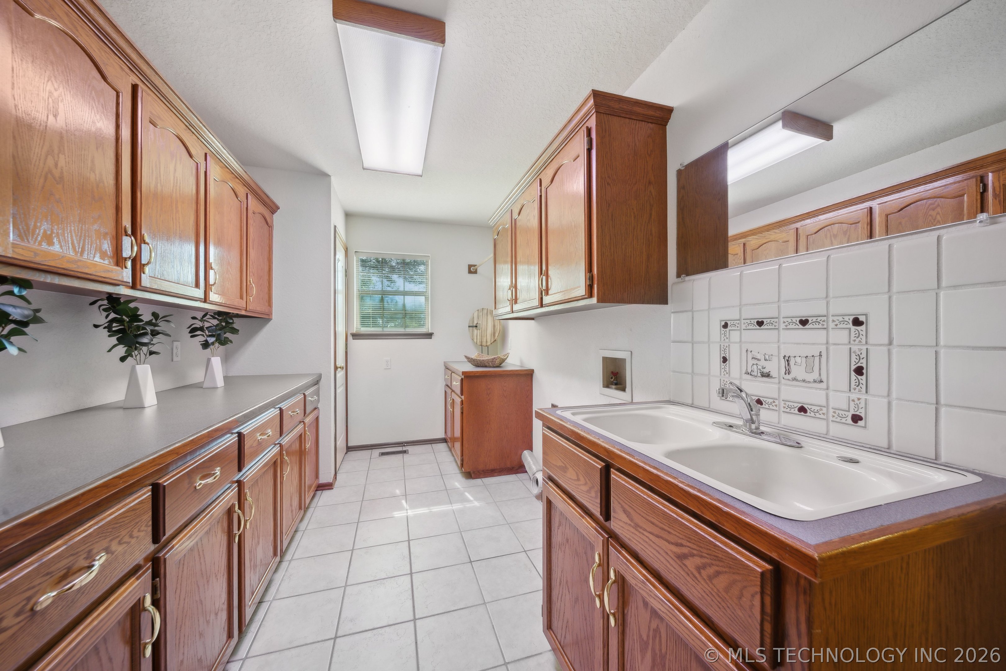 11712 E 121st Street North Property Photo 34