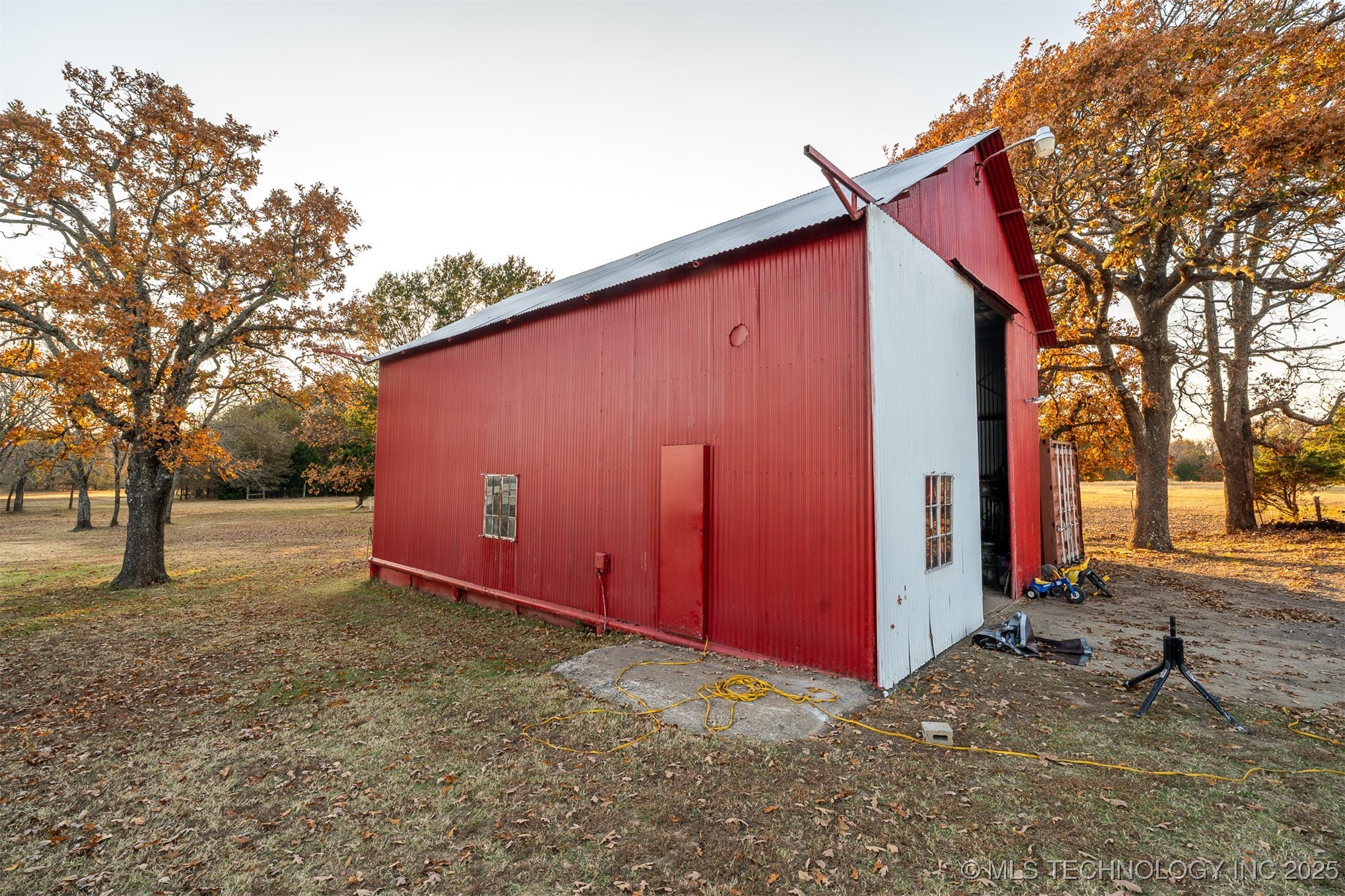 379 Nale Road Property Photo 8