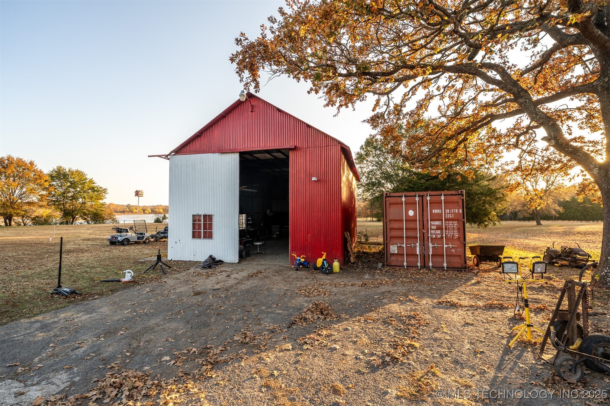 379 Nale Road Property Photo 10