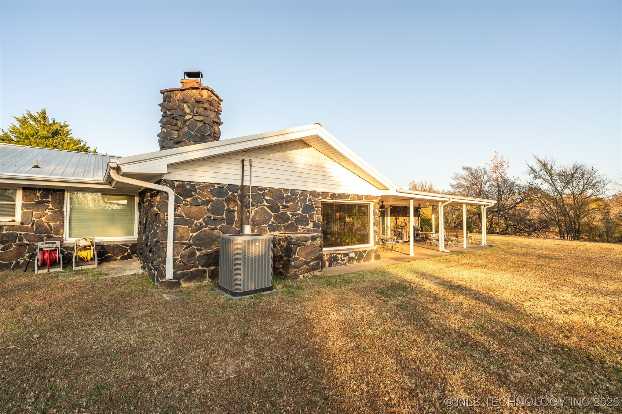 379 Nale Road Property Photo 18