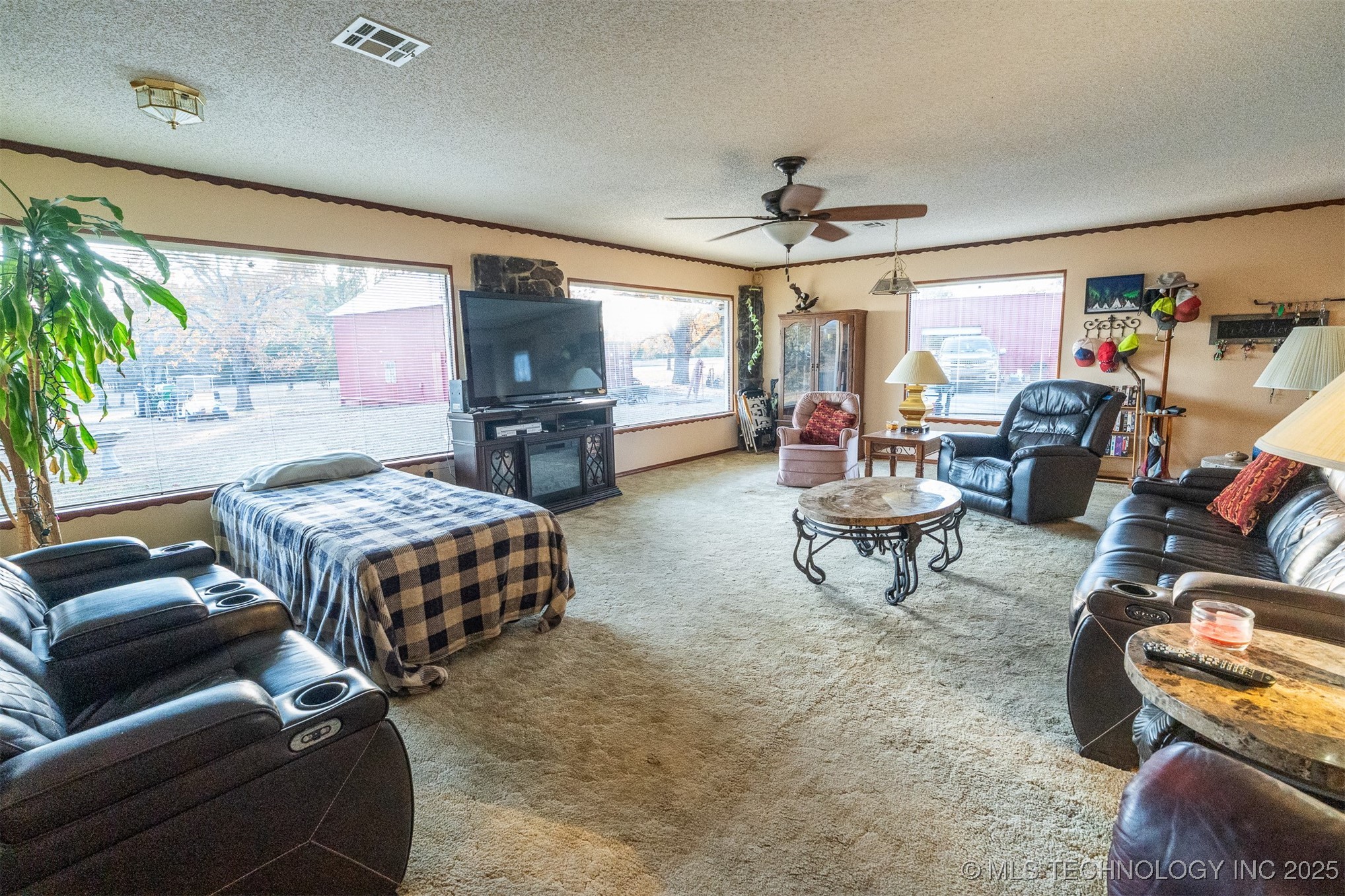 379 Nale Road Property Photo 31