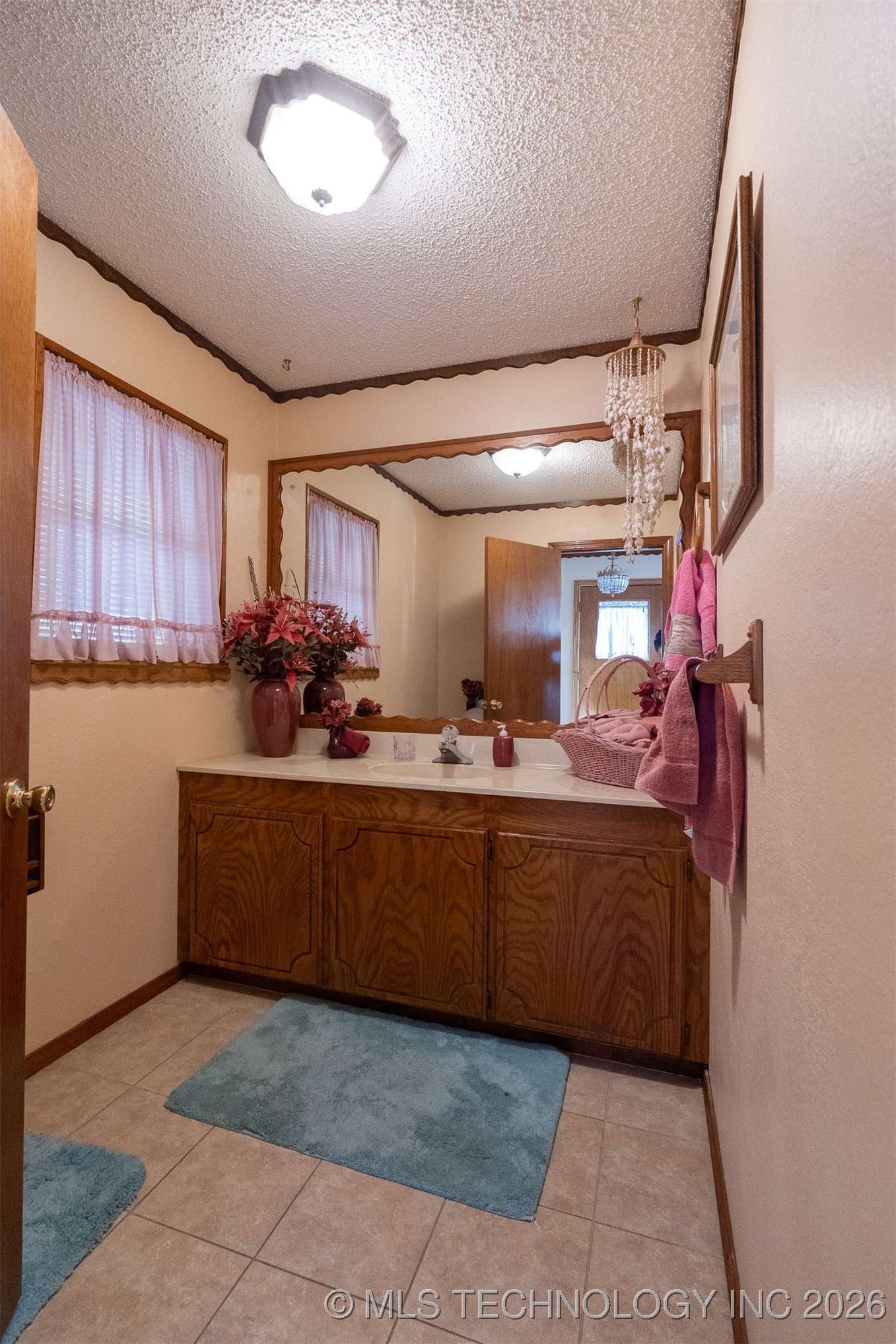 379 Nale Road Property Photo 44